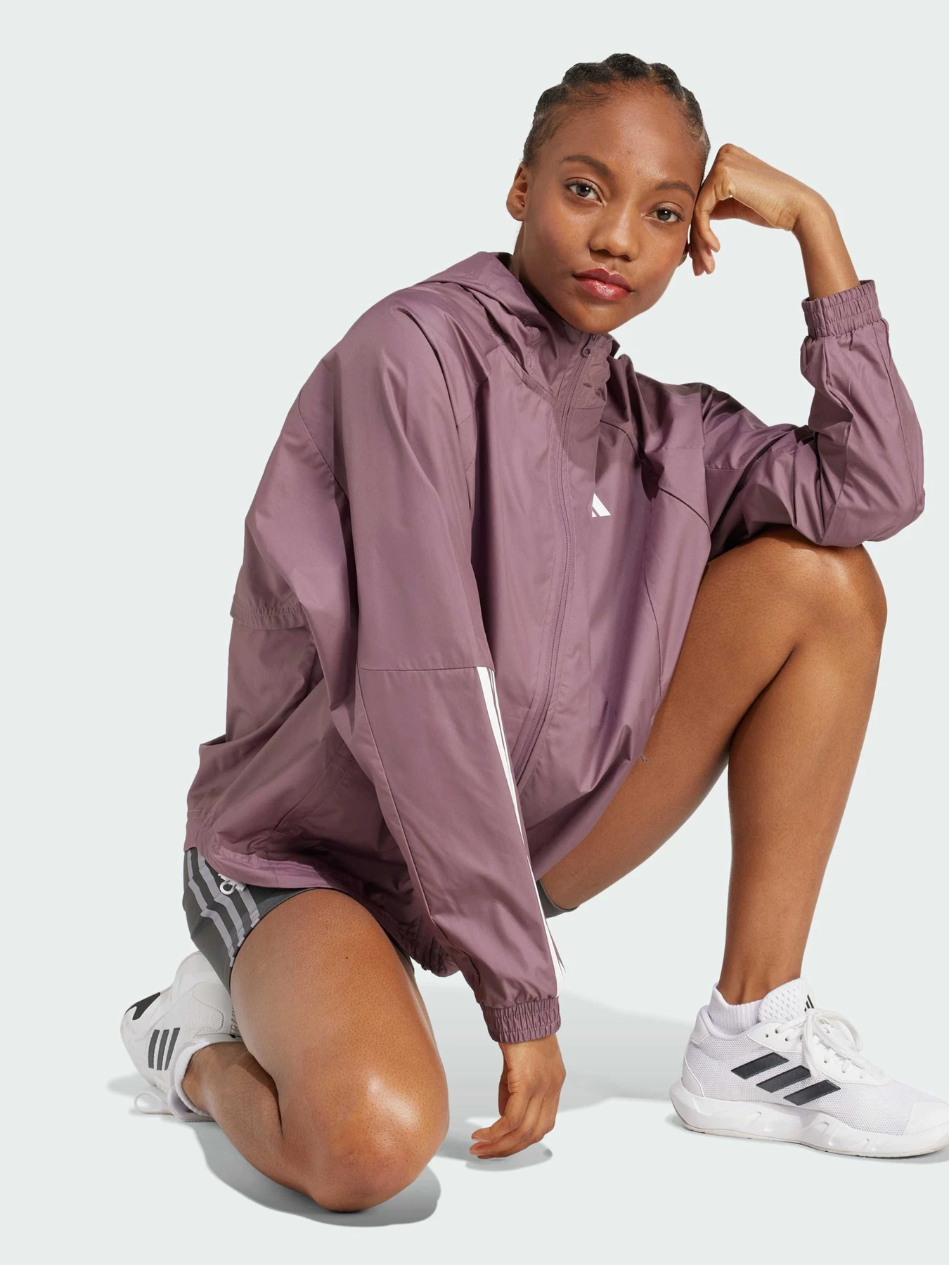 Куртки та дублянки Adidas модель IX3213 Фото