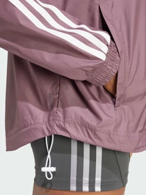 Куртки та дублянки Adidas модель IX3213 Фото