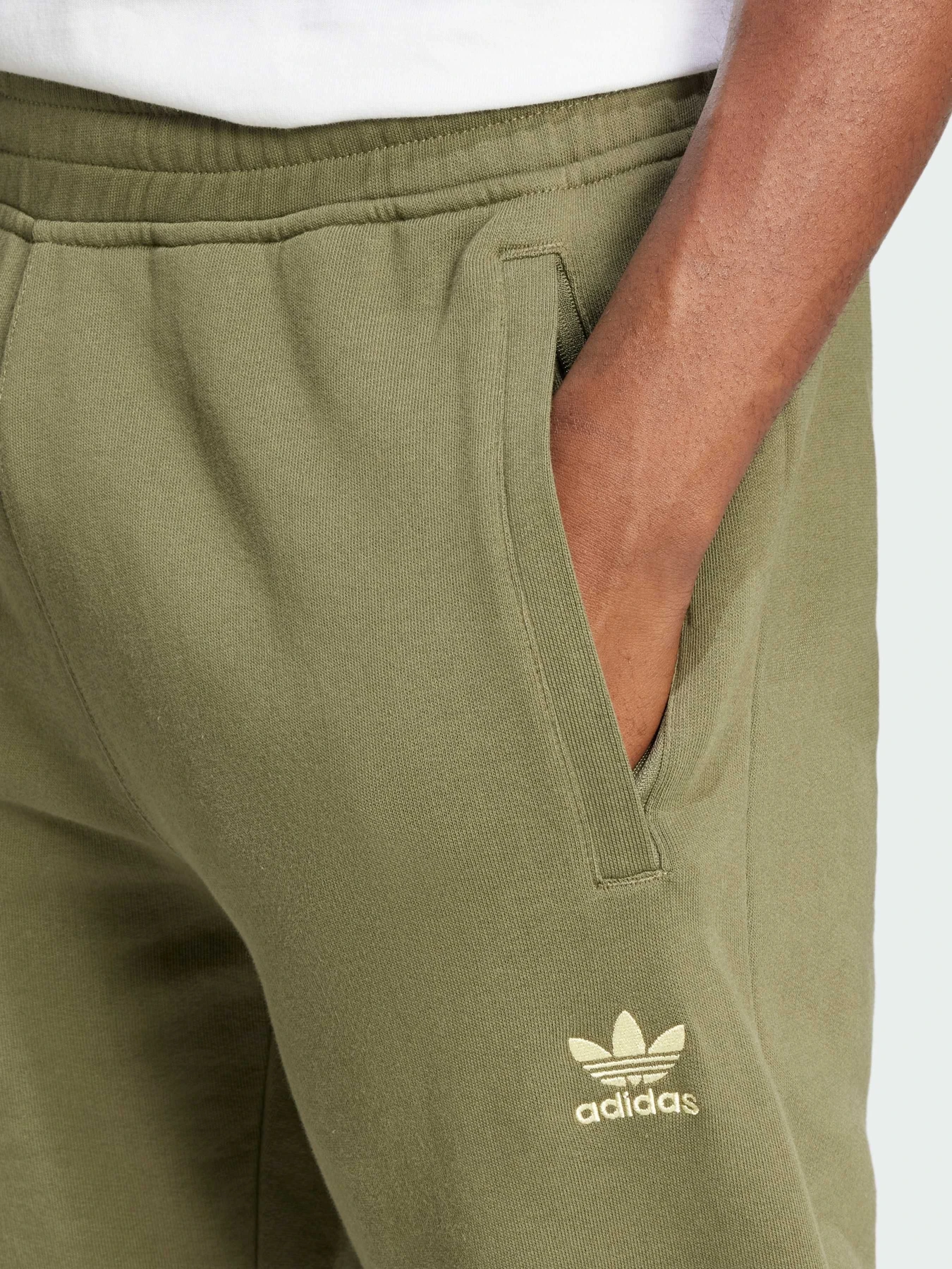 Брюки Adidas модель IX7688 Фото
