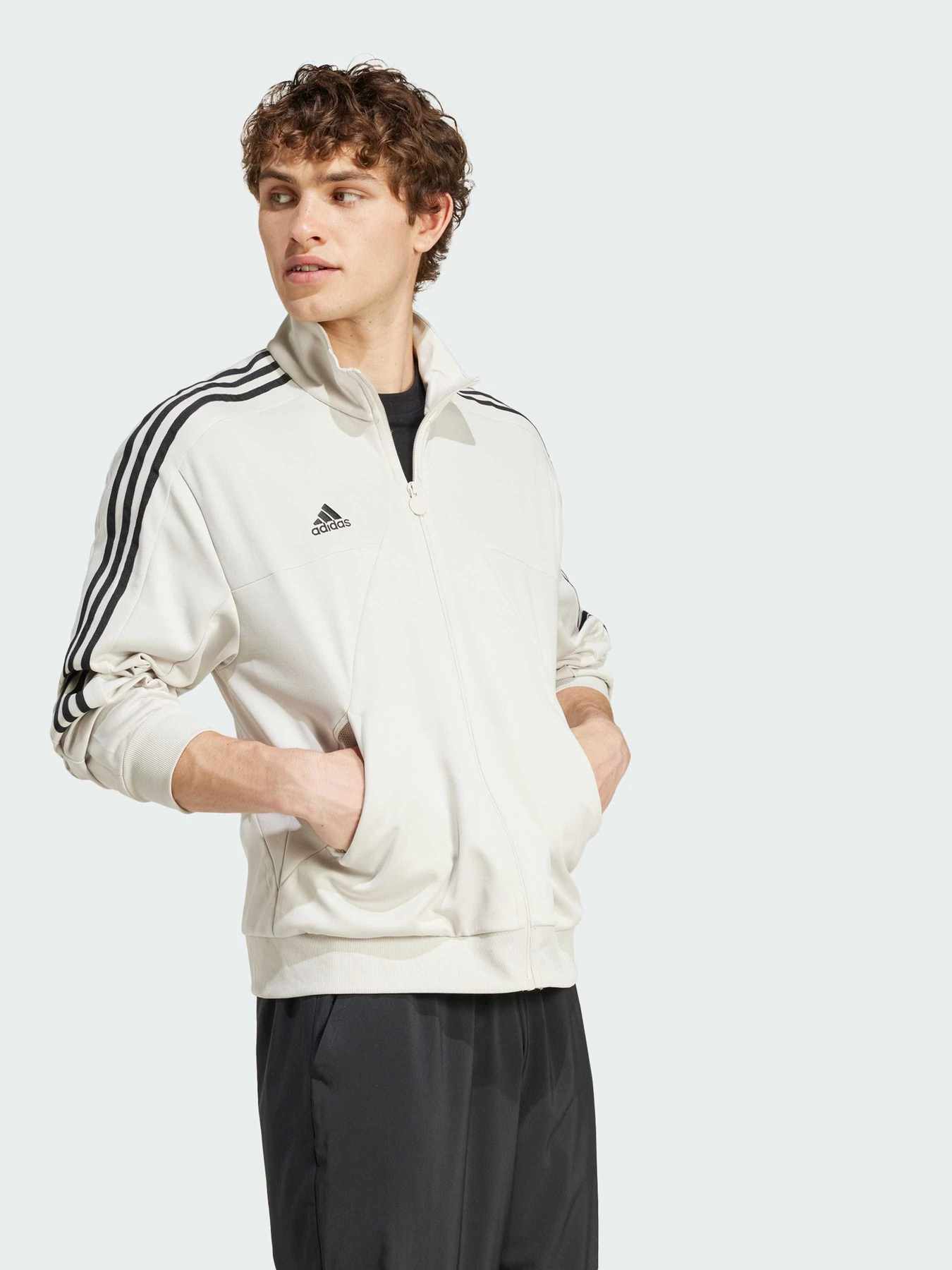 Худи и свитшоты Adidas Tiro модель IY4286 Худи и свитшоты Adidas Tiro модель IY4286 Фото