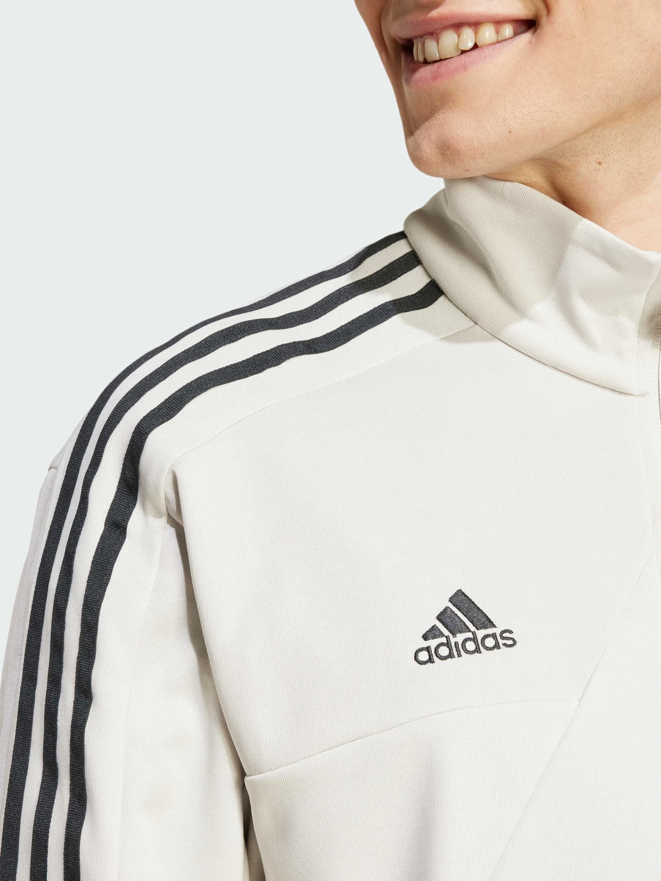 Худи и свитшоты Adidas Tiro модель IY4286 Худи и свитшоты Adidas Tiro модель IY4286 Фото