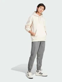 Худи и свитшоты Adidas Graphics модель IZ2567 Фото