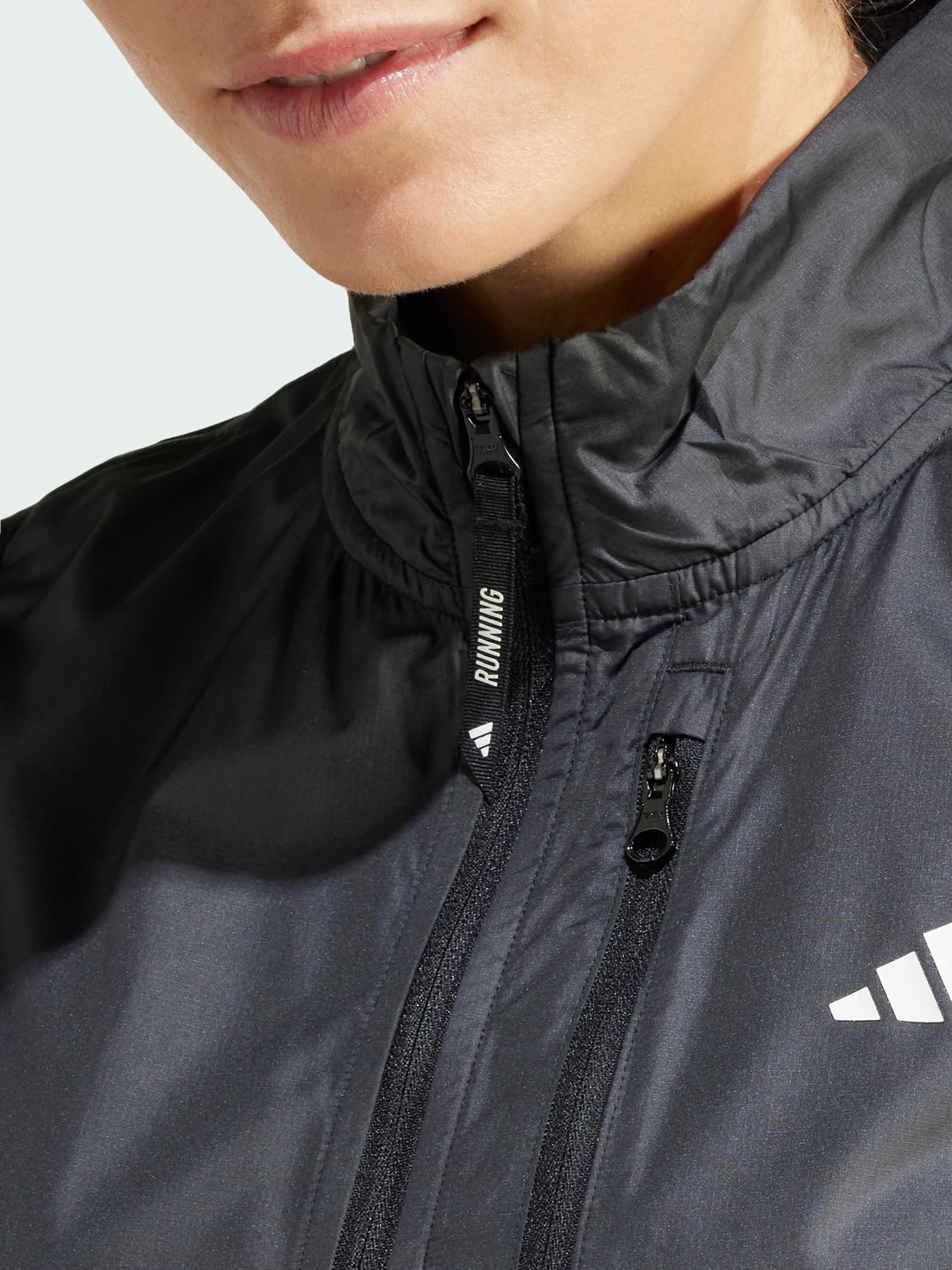 Куртки и дубленки Adidas модель IK7446 Фото