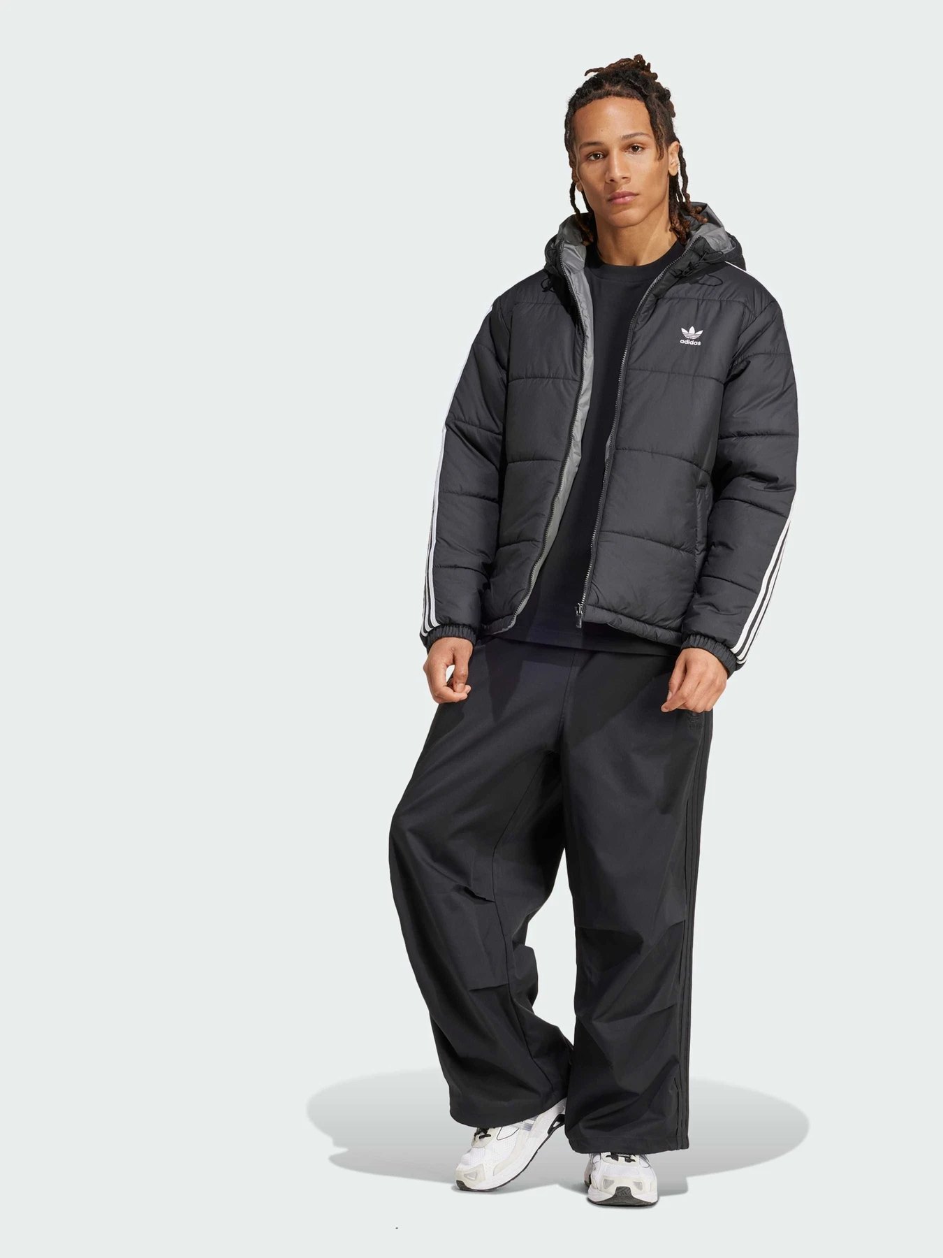 Куртки и дубленки Adidas Adicolor модель JD9071 Фото