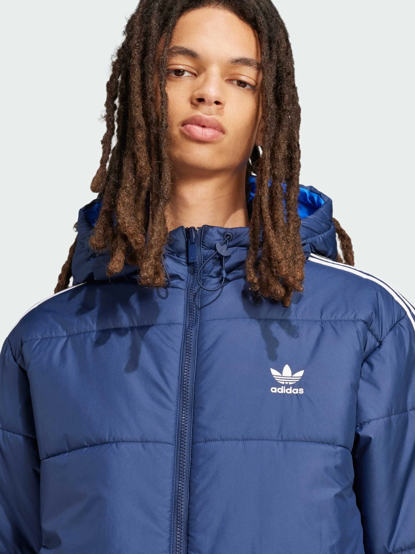 Куртки и дубленки Adidas Adicolor модель JD9073 Куртки и дубленки Adidas Adicolor модель JD9073 Фото
