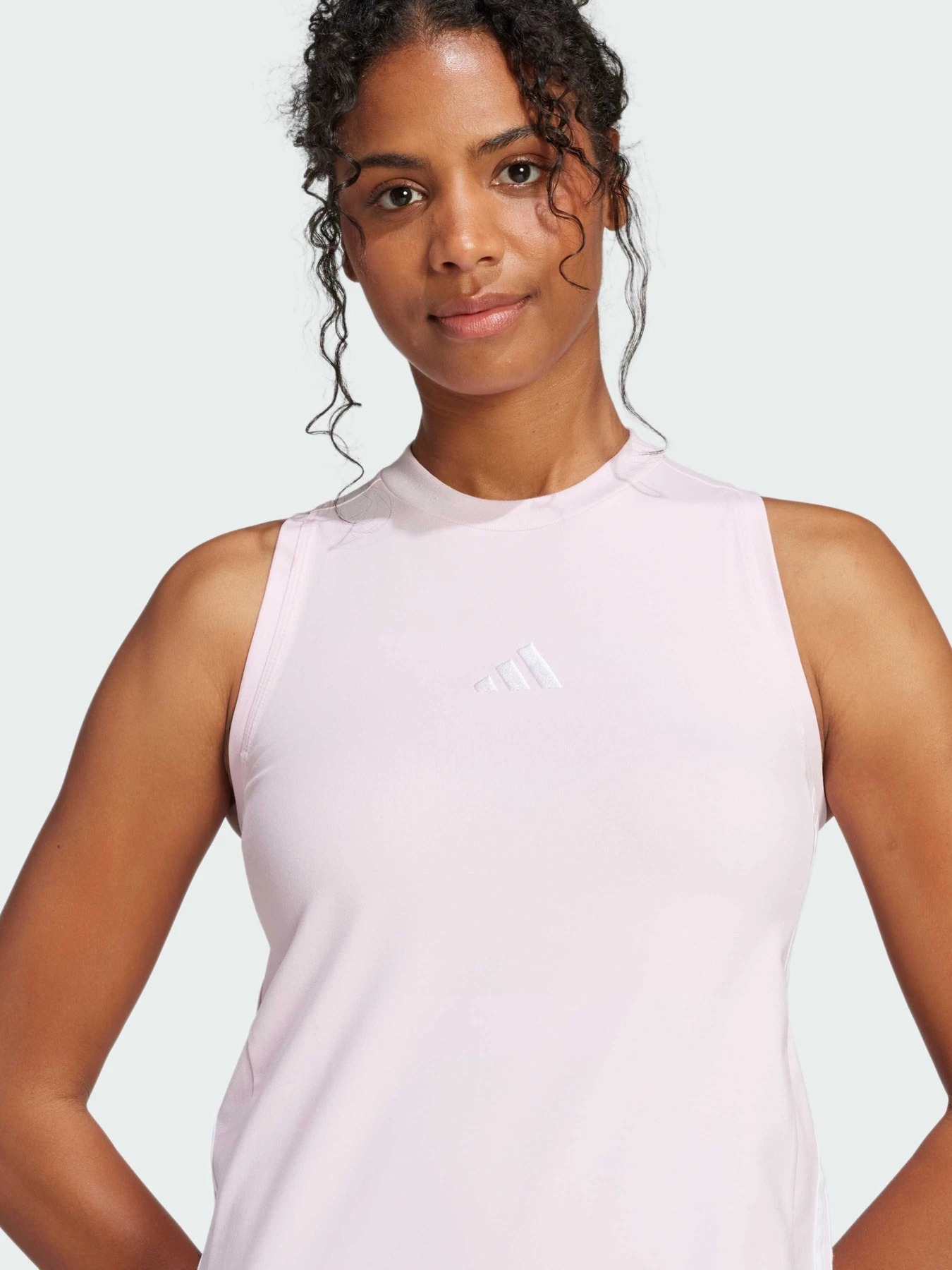 Платья Adidas модель JE1207 Платья Adidas модель JE1207 Фото