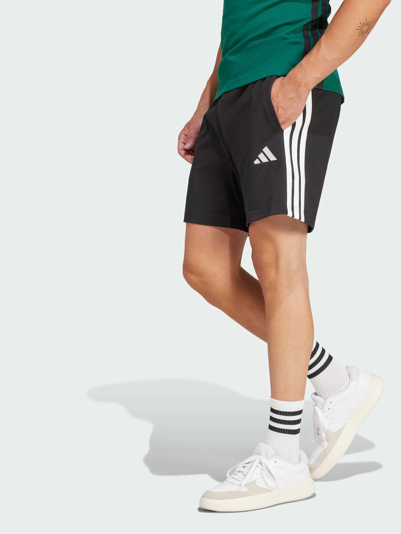 Шорти Adidas модель JD1891 Шорти Adidas модель JD1891 Фото