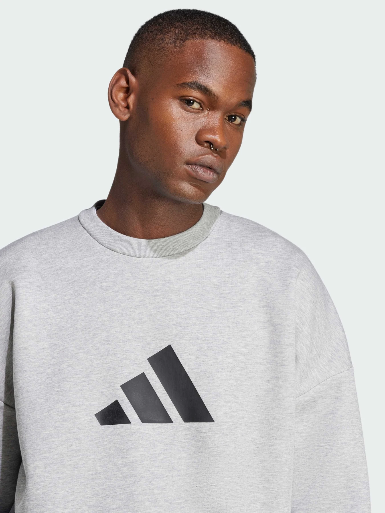 Худі та світшоти Adidas модель JD4902 Худі та світшоти Adidas модель JD4902 Фото