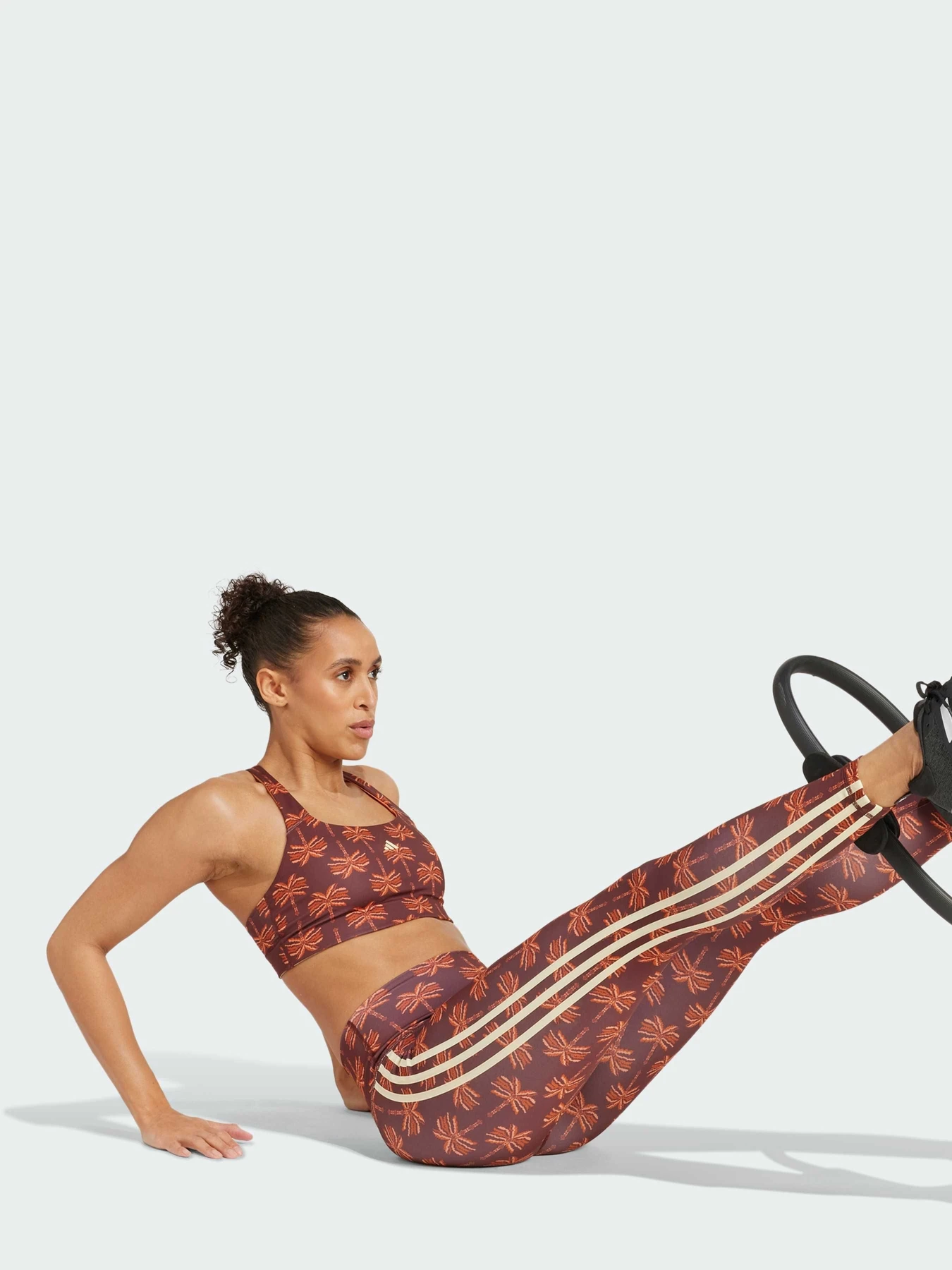 Футболки і поло Adidas модель JE4031 Футболки і поло Adidas модель JE4031 Фото