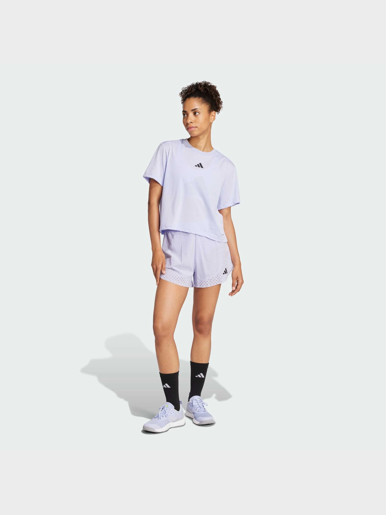 Футболки и поло Adidas модель JD8226 Футболки и поло Adidas модель JD8226 Фото