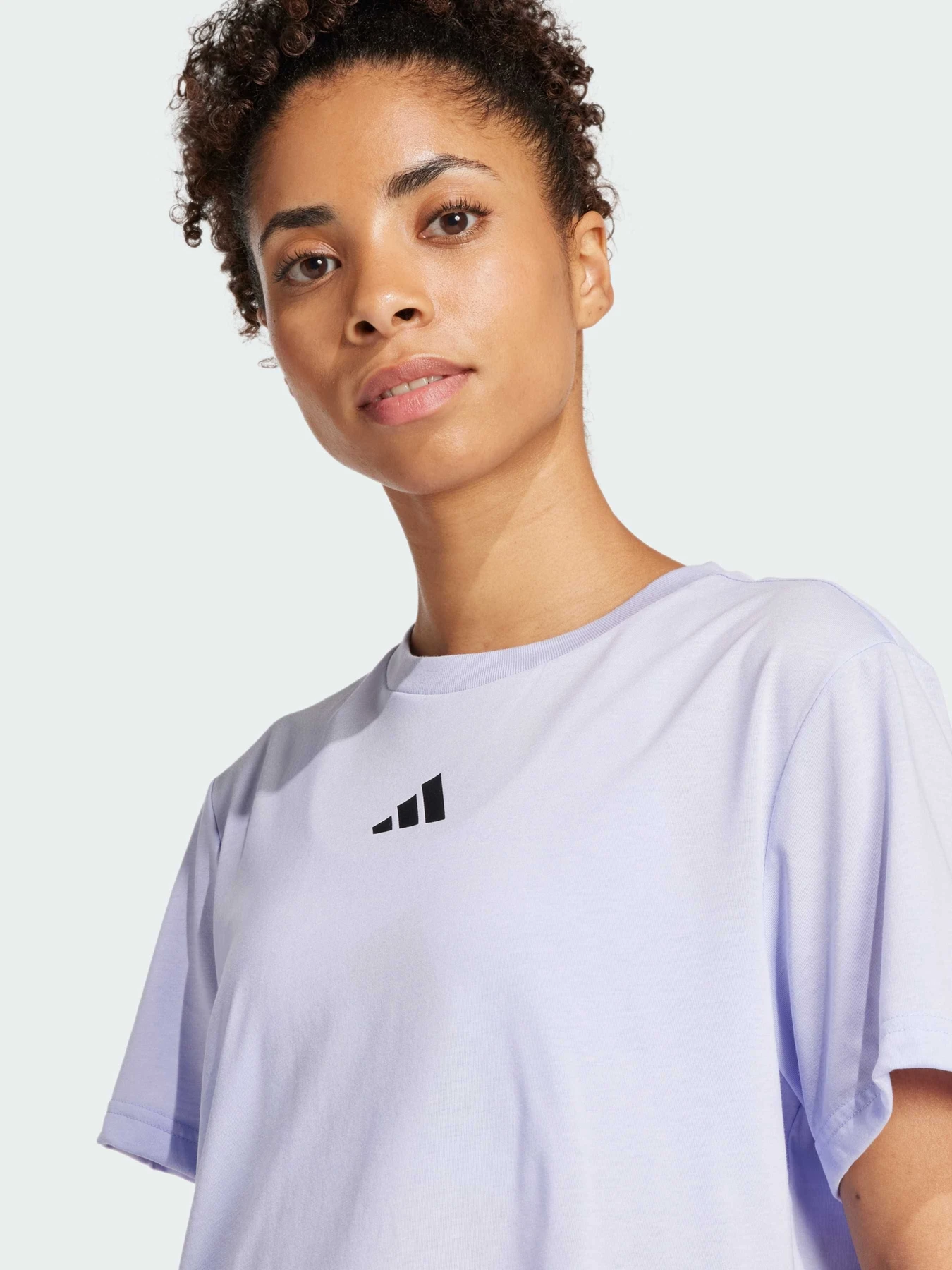 Футболки и поло Adidas модель JD8226 Футболки и поло Adidas модель JD8226 Фото