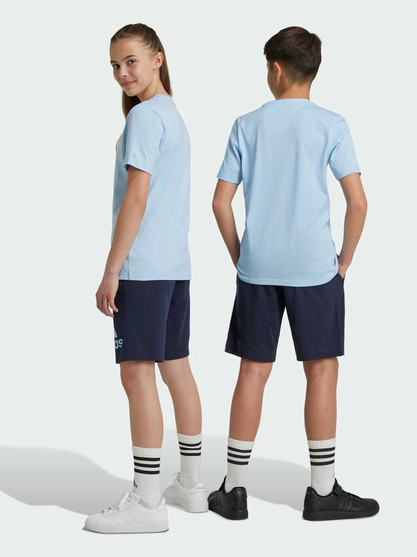 Шорты Adidas модель JF8748 Шорты Adidas модель JF8748 Фото