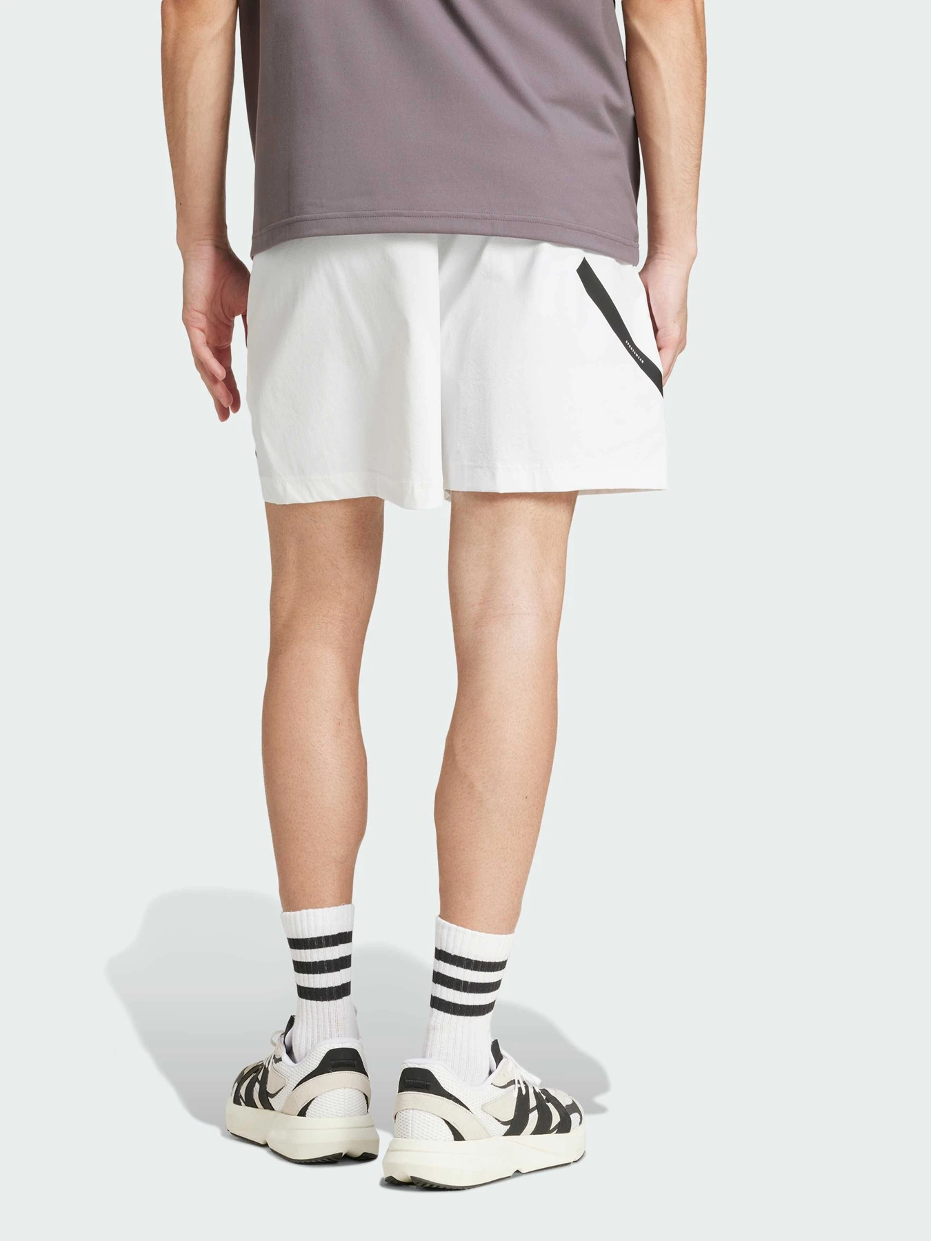 Шорты Adidas ZNE модель JN9023 Шорты Adidas ZNE модель JN9023 Фото