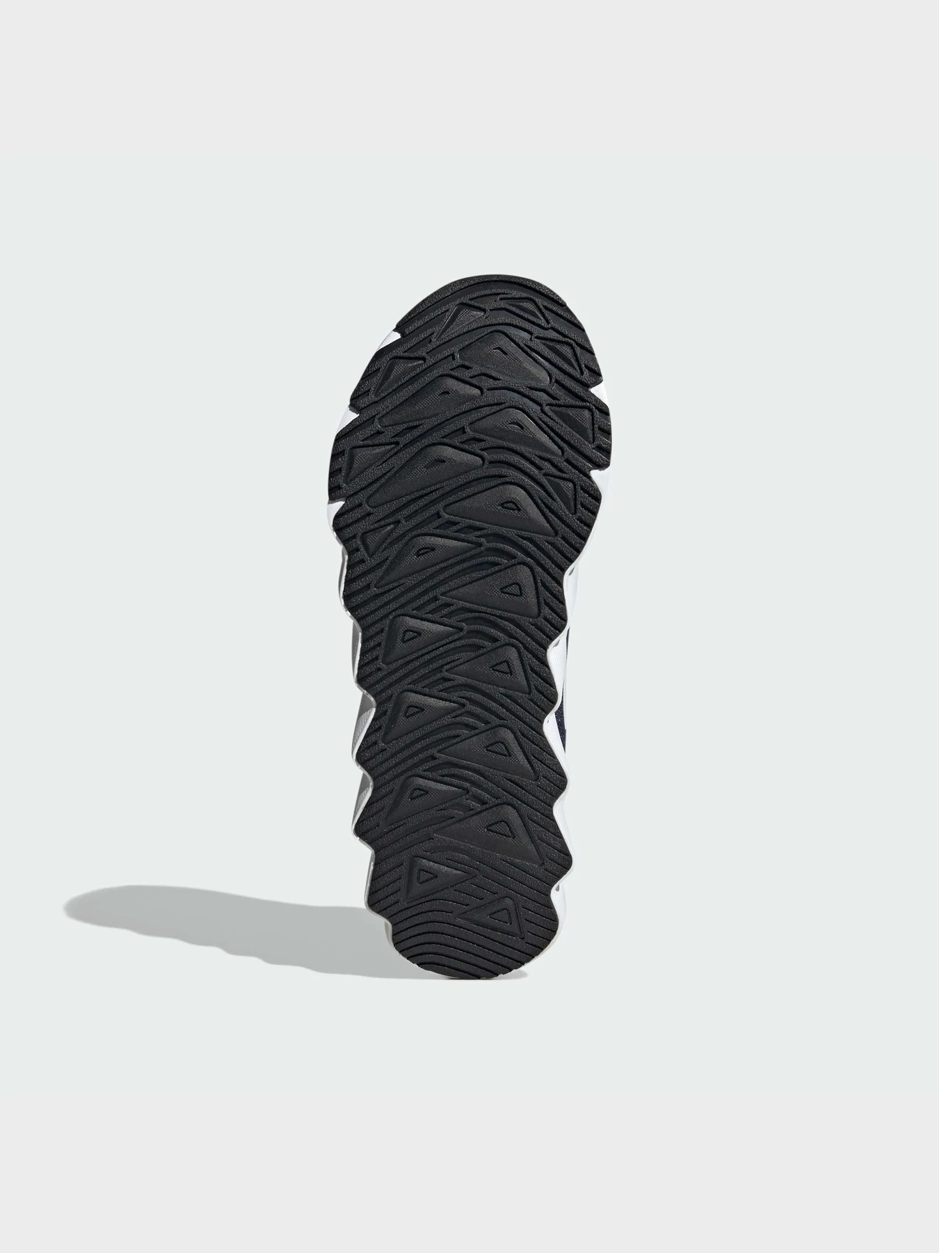 Кроссовки Adidas модель ID8329 Кроссовки Adidas модель ID8329 Фото