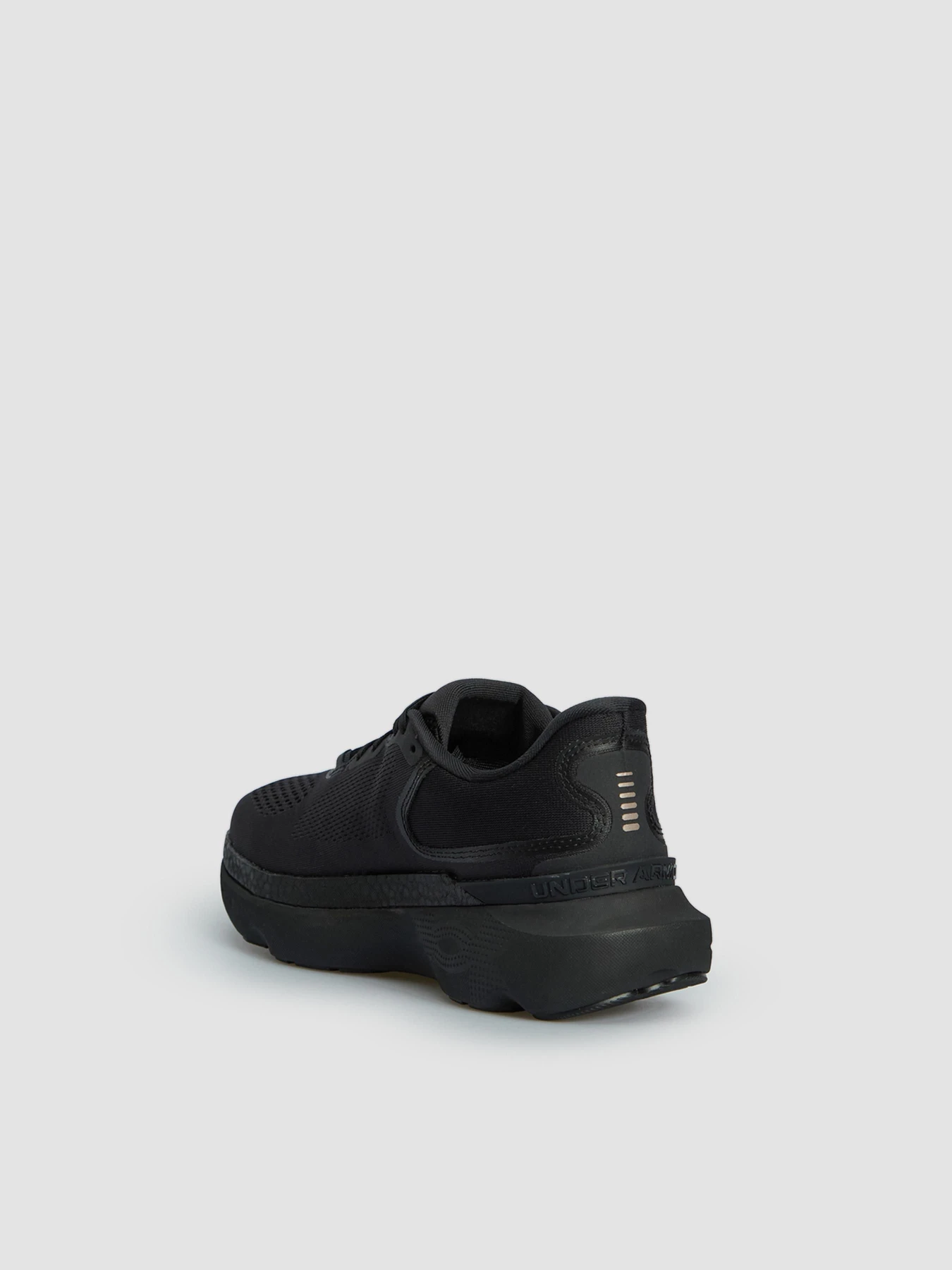 Кросівки Under Armour Ua Infinite Pro 2 модель 3028168-004 Кросівки Under Armour Ua Infinite Pro 2 модель 3028168-004 Фото
