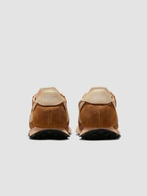 Кроссовки NIKE КрLd-1000 модель IB8868-222 Фото