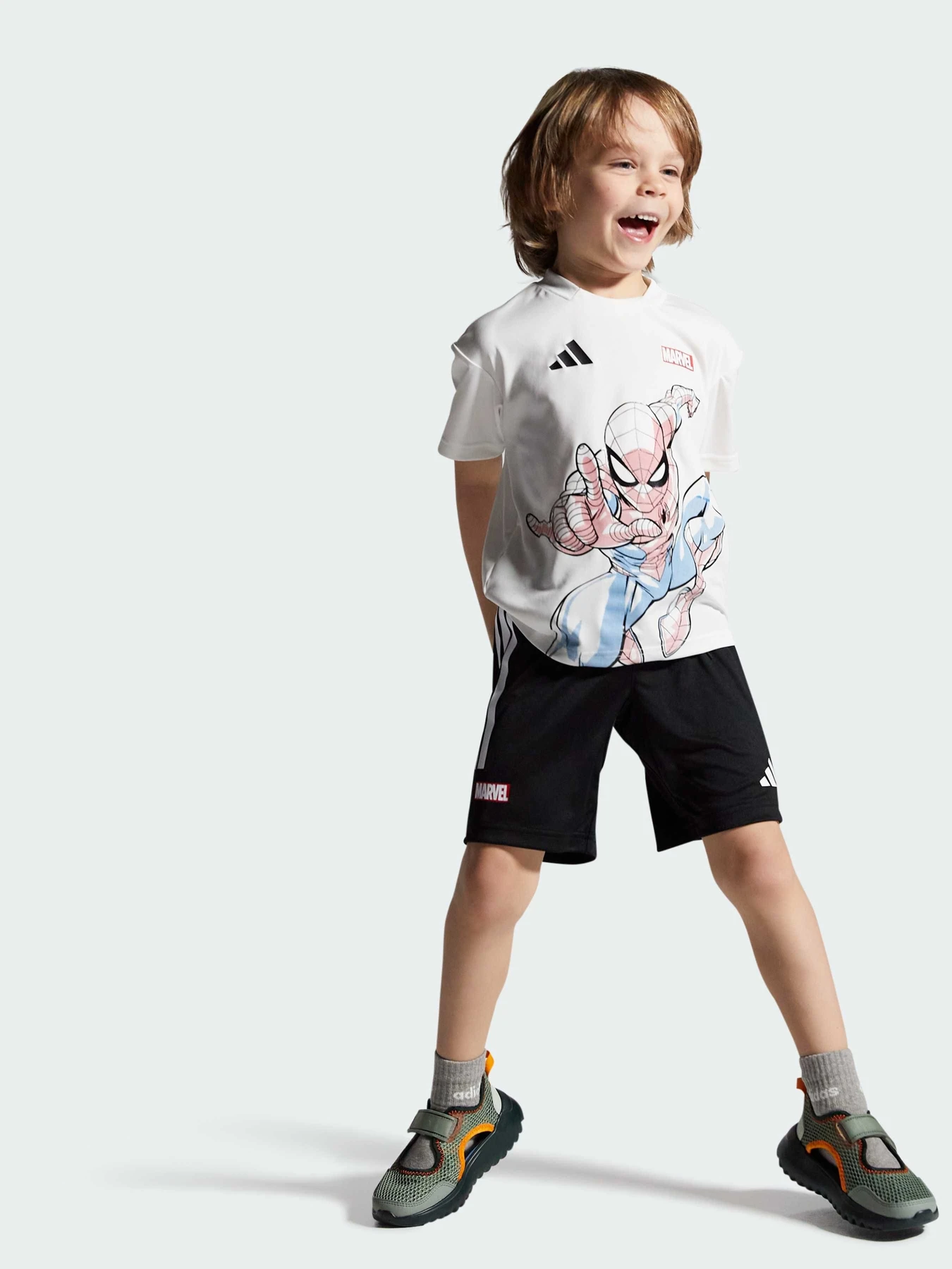 Сандалии Adidas модель IH8729 Сандалии Adidas модель IH8729 Фото