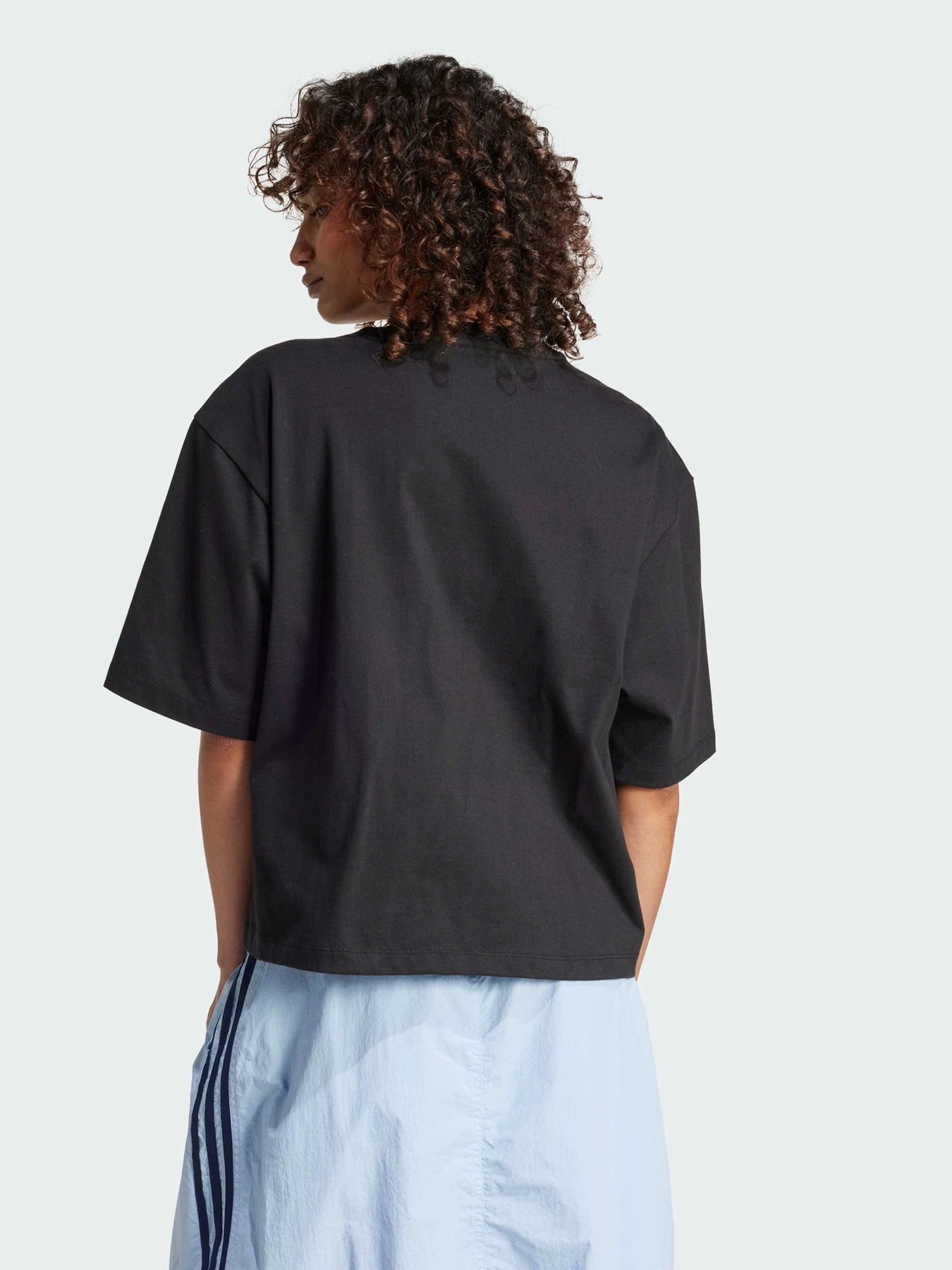 Футболки и поло Adidas модель JD0100 Футболки и поло Adidas модель JD0100 Фото