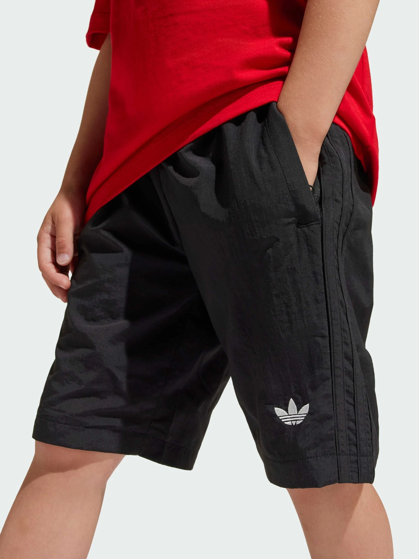 Костюмы Adidas модель JC9101 Костюмы Adidas модель JC9101 Фото