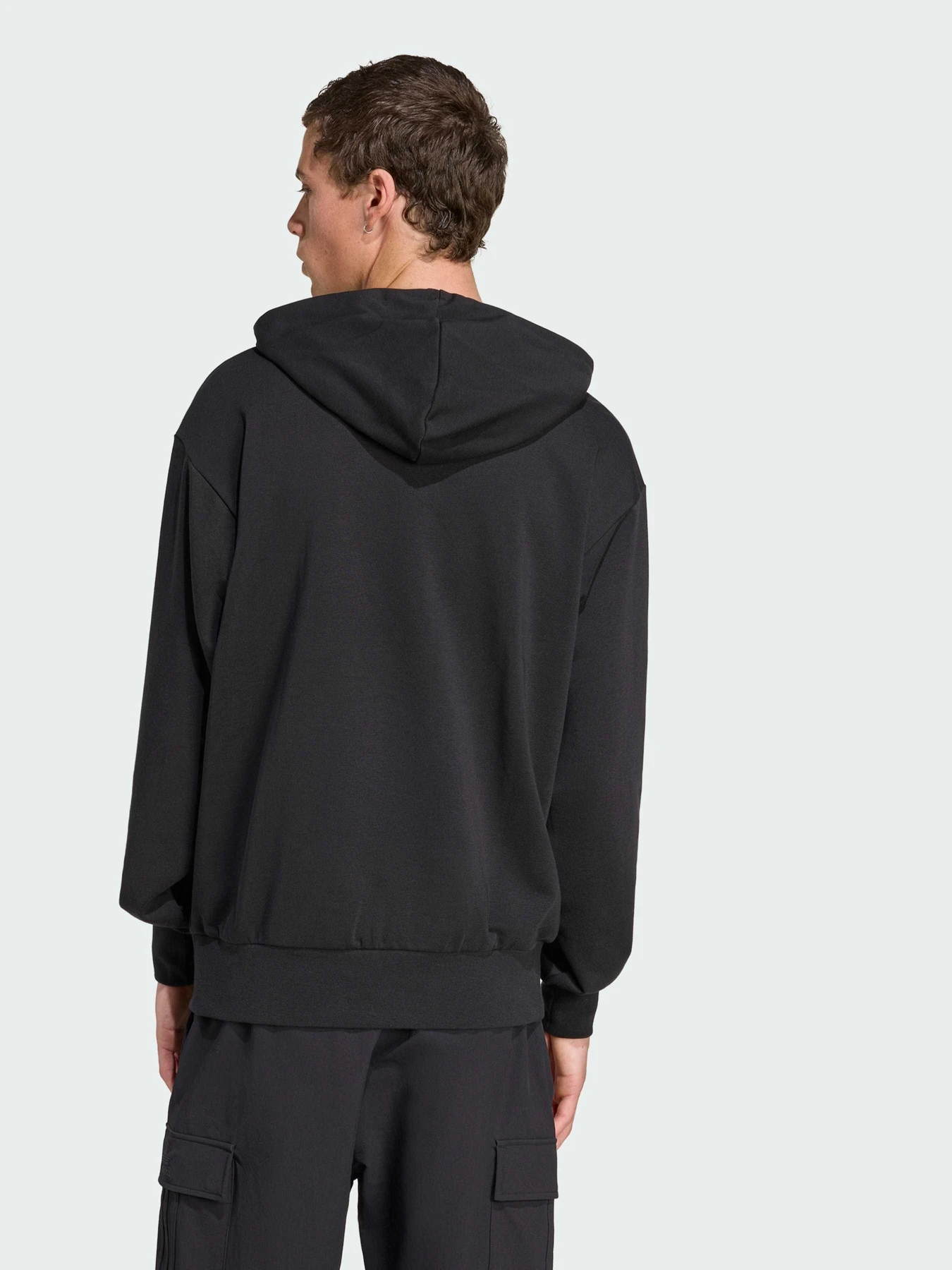Худи и свитшоты Adidas модель JZ8903 Худи и свитшоты Adidas модель JZ8903 Фото