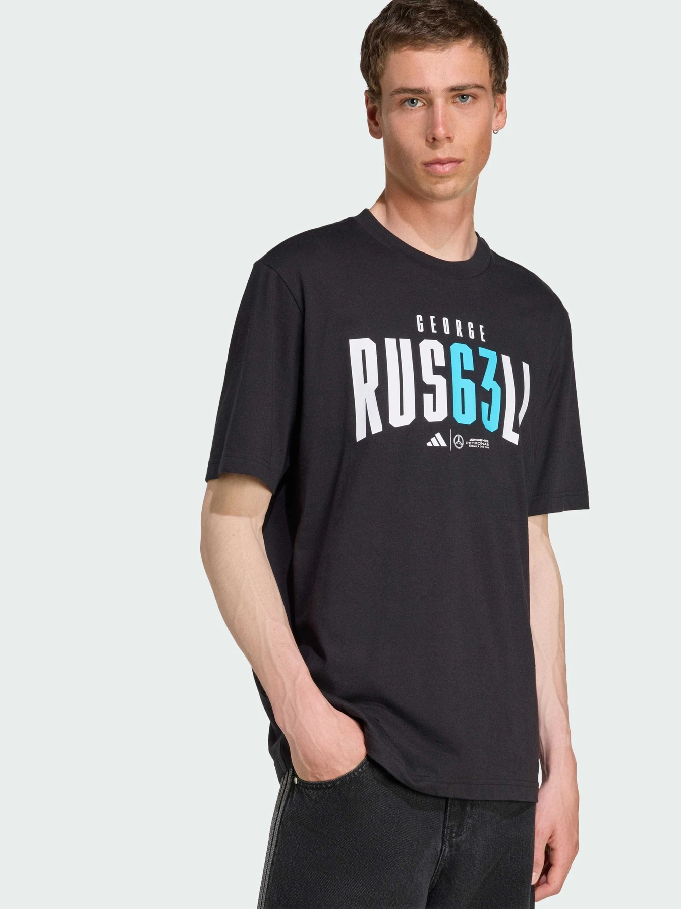Футболки і поло Adidas модель JZ8905 Футболки і поло Adidas модель JZ8905 Фото