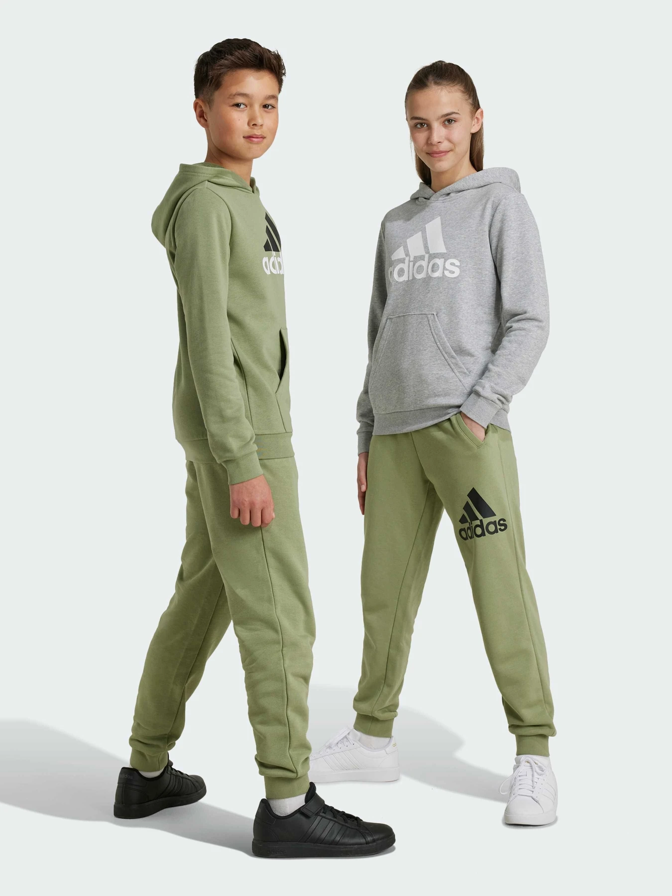 Штани Adidas модель IX9586 Штани Adidas модель IX9586 Фото