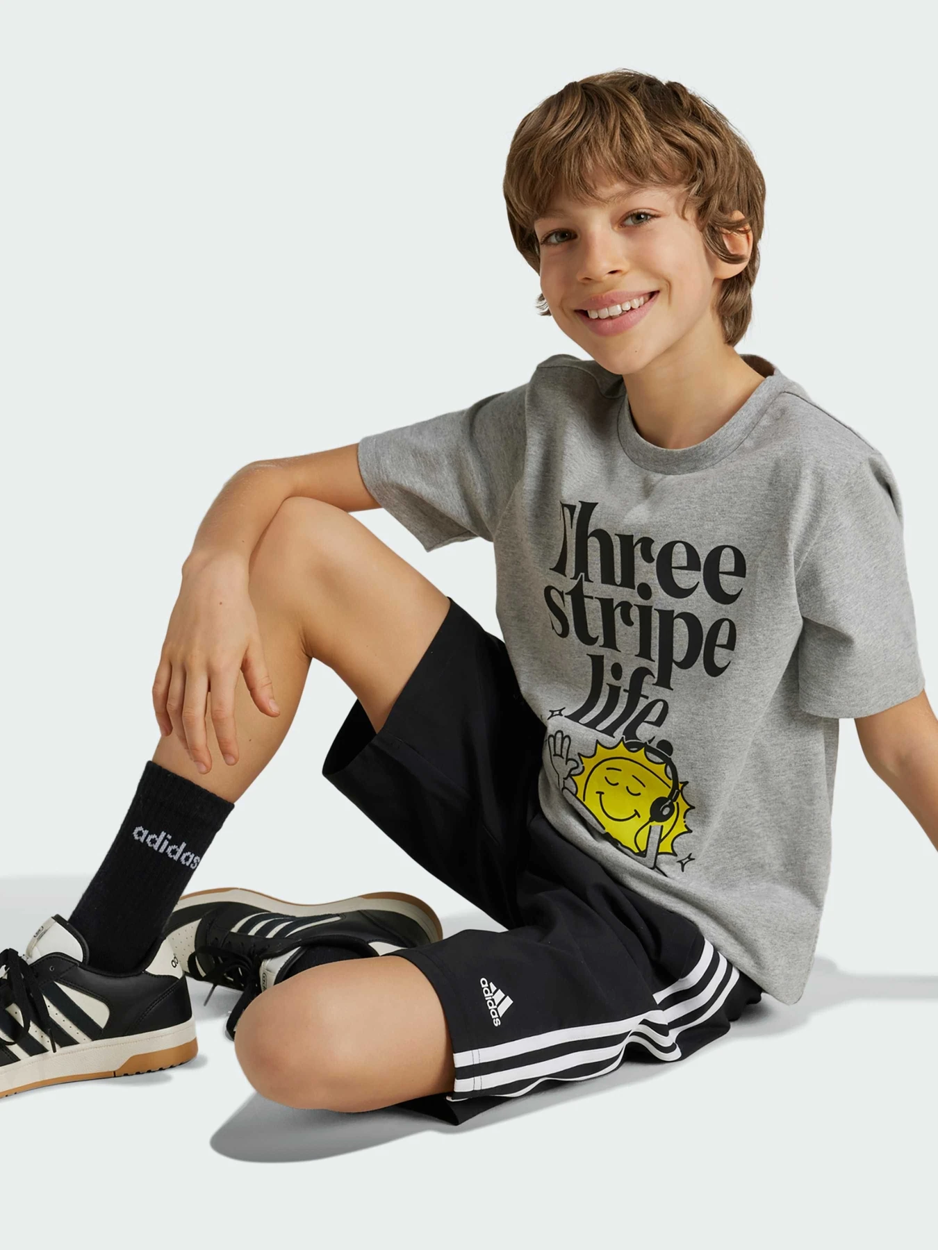 Футболки і поло Adidas модель IZ0416 Футболки і поло Adidas модель IZ0416 Фото