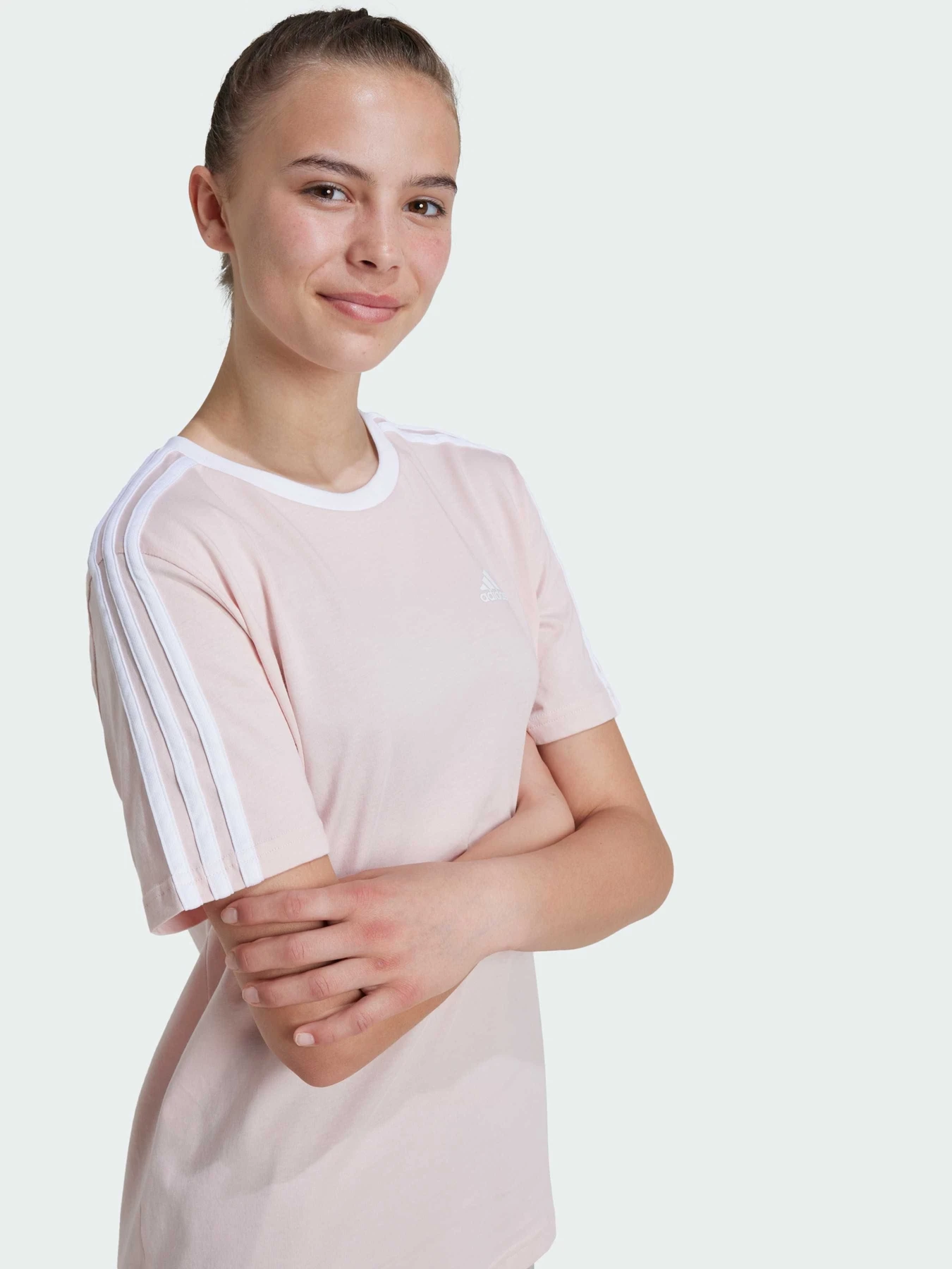 Футболки і поло Adidas модель IZ3448 Футболки і поло Adidas модель IZ3448 Фото