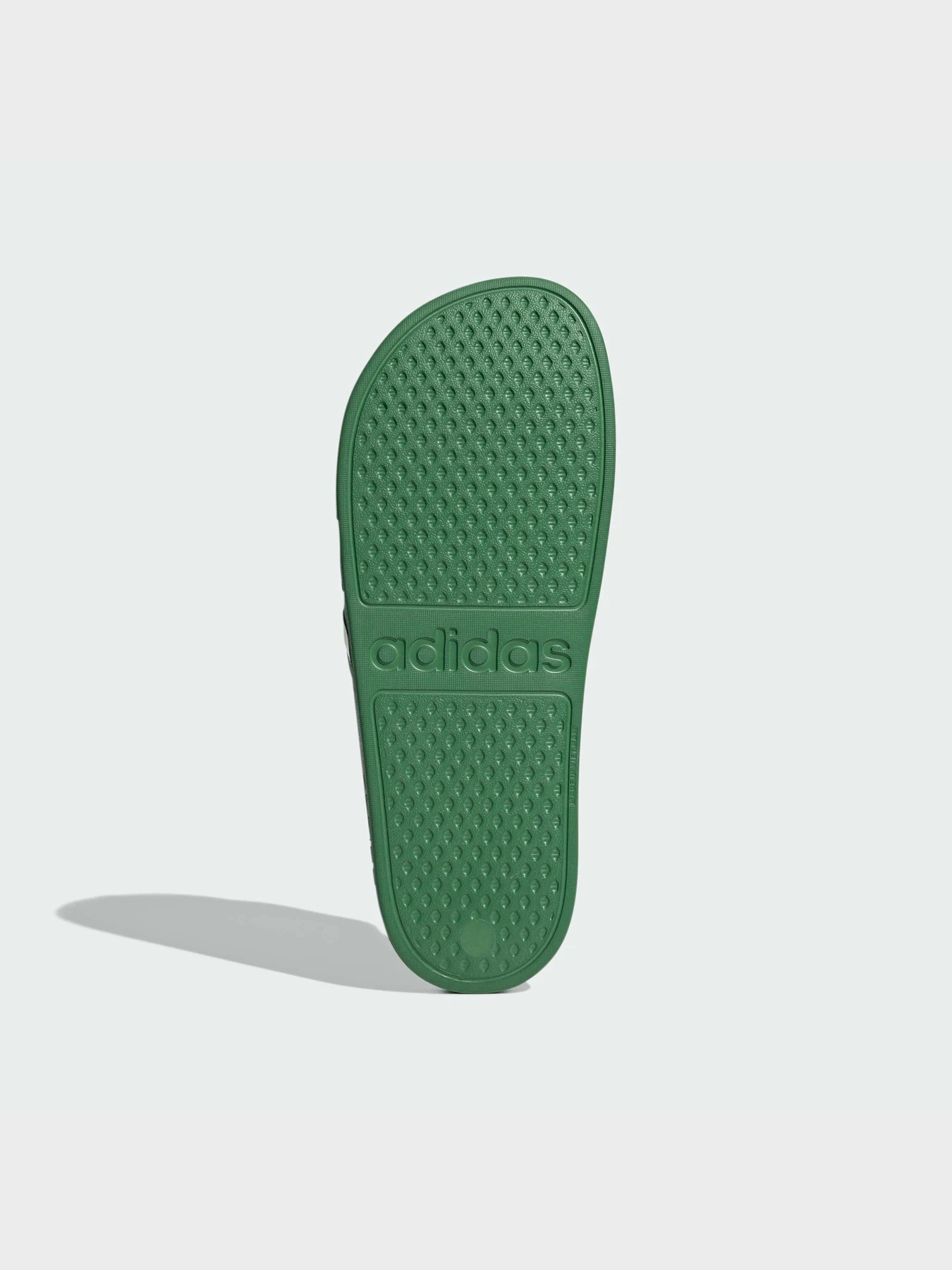 Шлёпанцы Adidas Adilette модель IH2690 Фото
