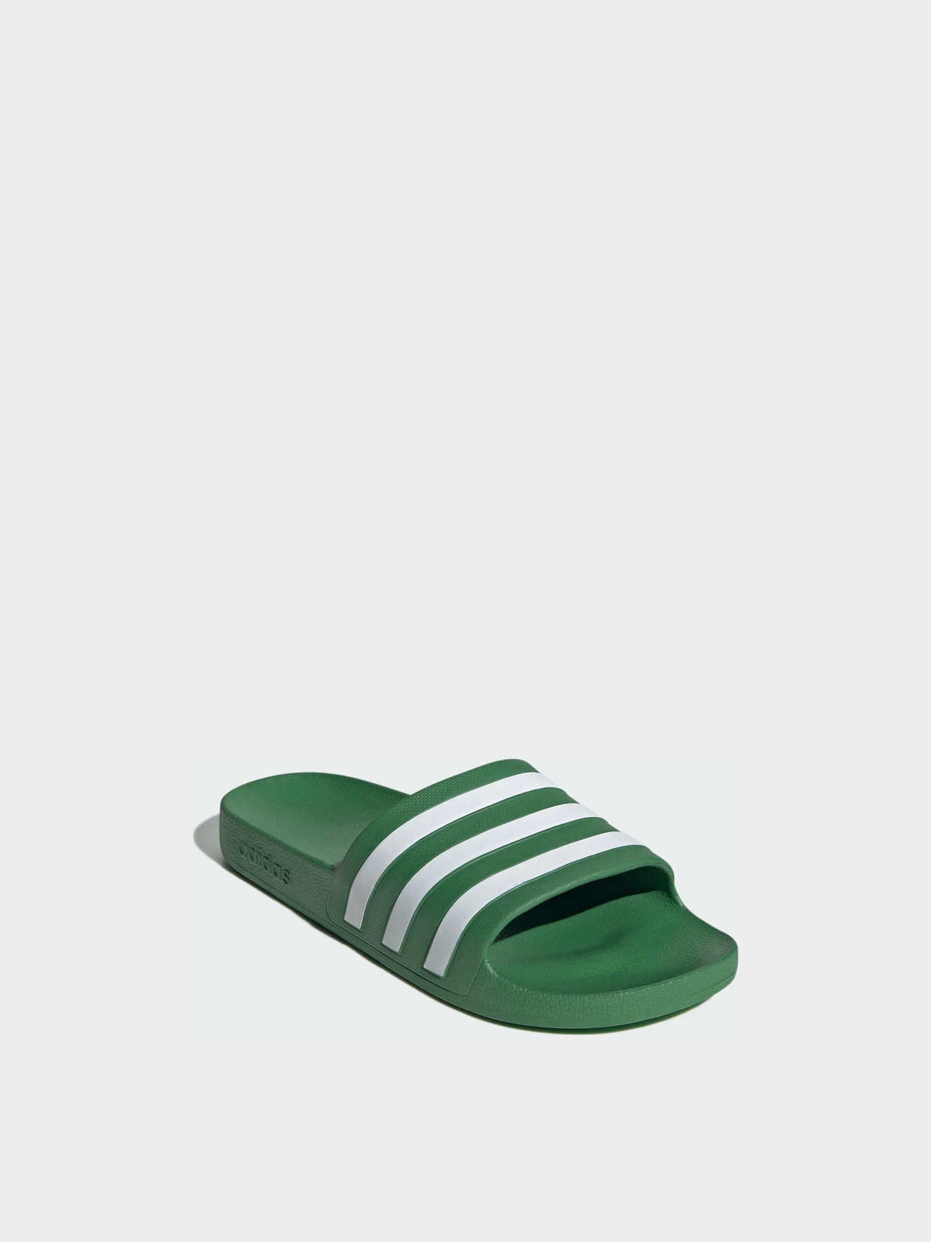Шлёпанцы Adidas Adilette модель IH2690 Фото