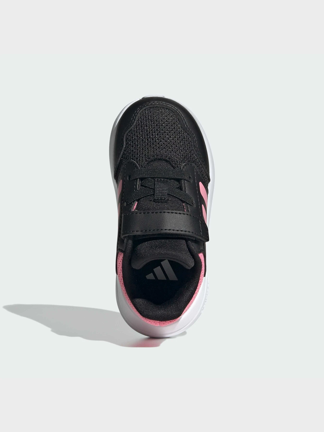 Кросівки Adidas модель IH7779 Кросівки Adidas модель IH7779 Фото