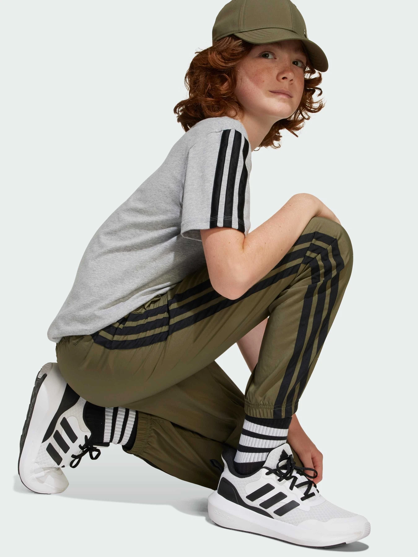 Брюки Adidas модель JN6486 Брюки Adidas модель JN6486 Фото