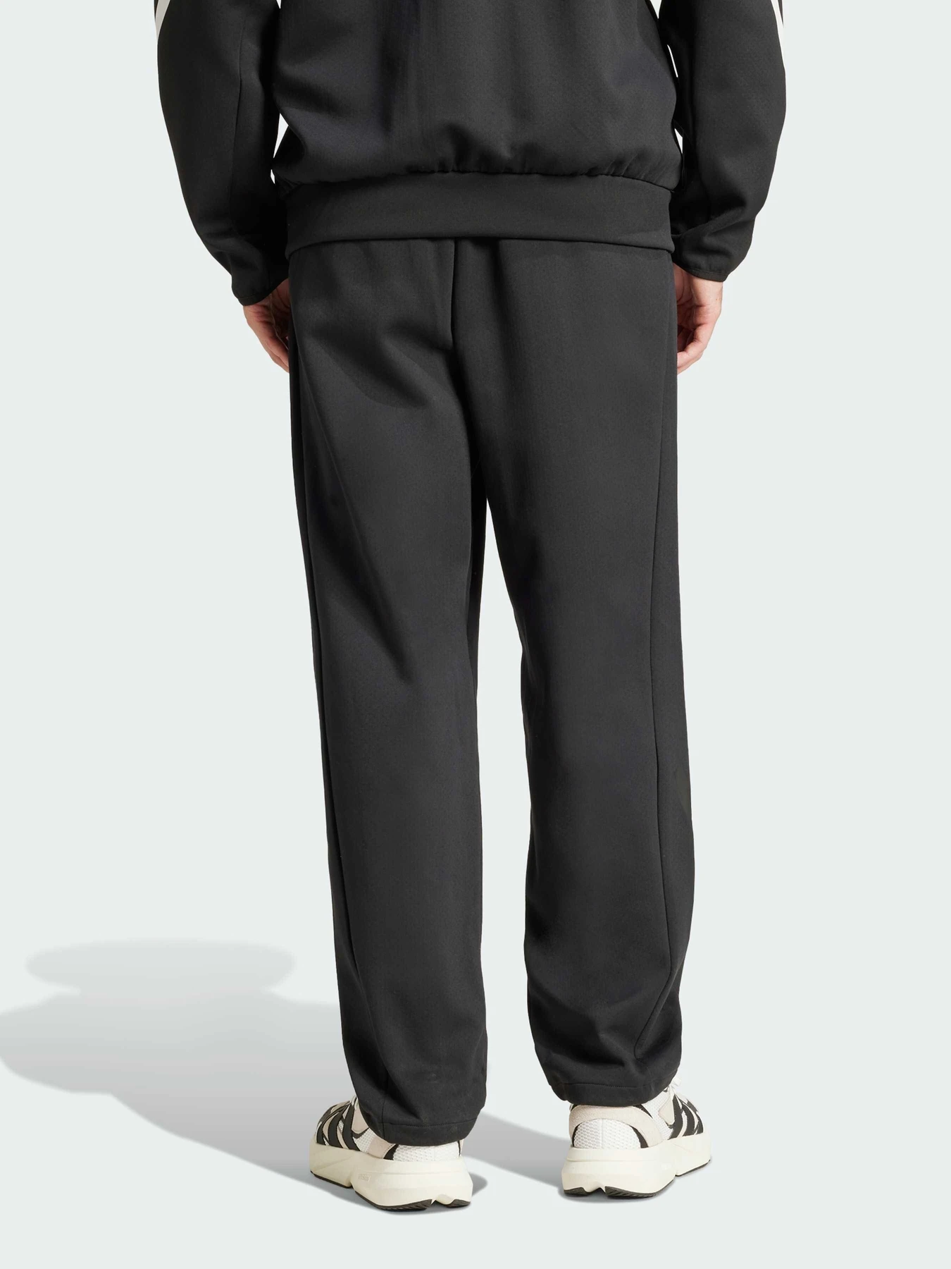 Брюки Adidas ZNE модель JC5478 Фото