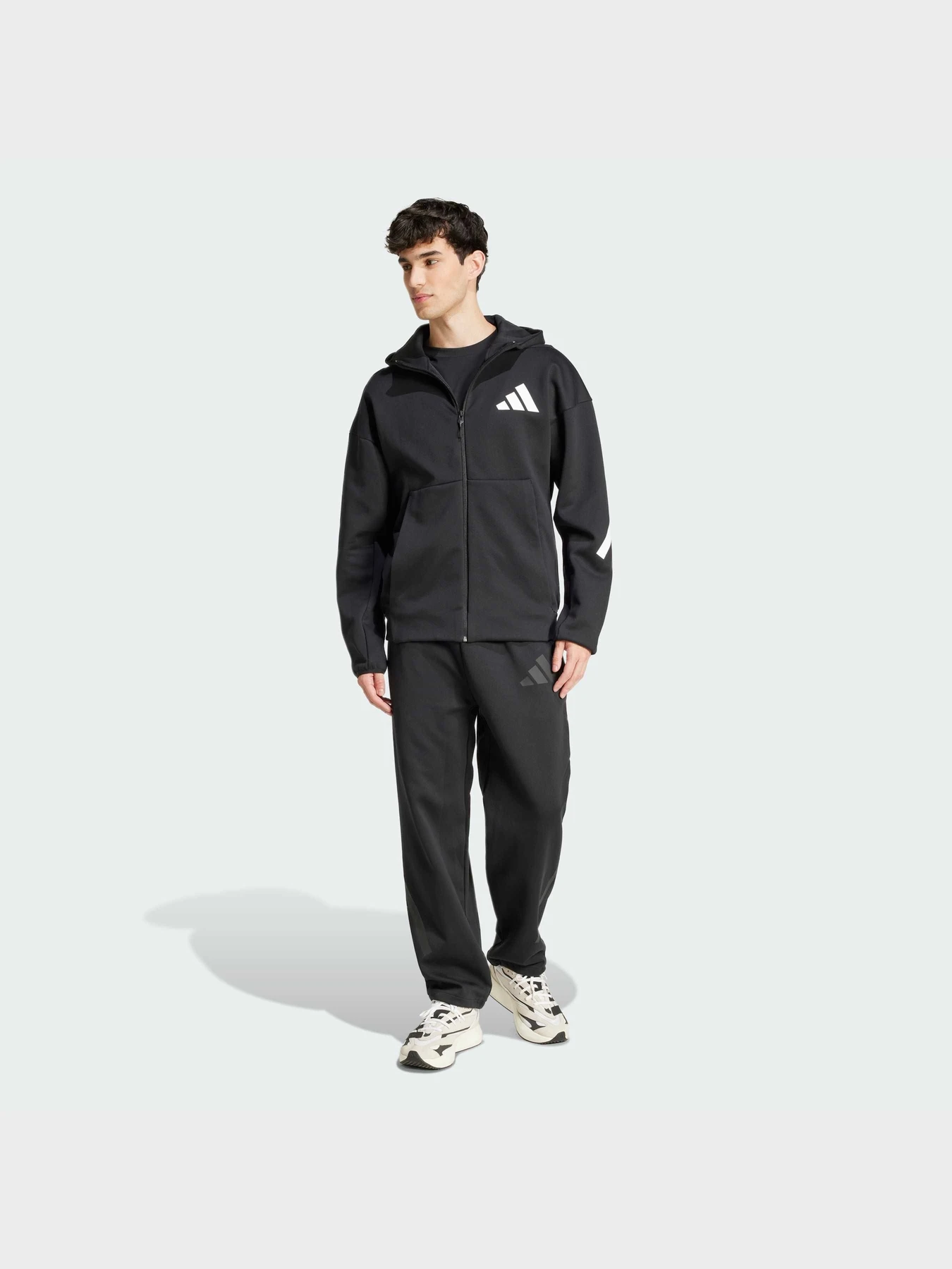 Брюки Adidas ZNE модель JC5478 Фото