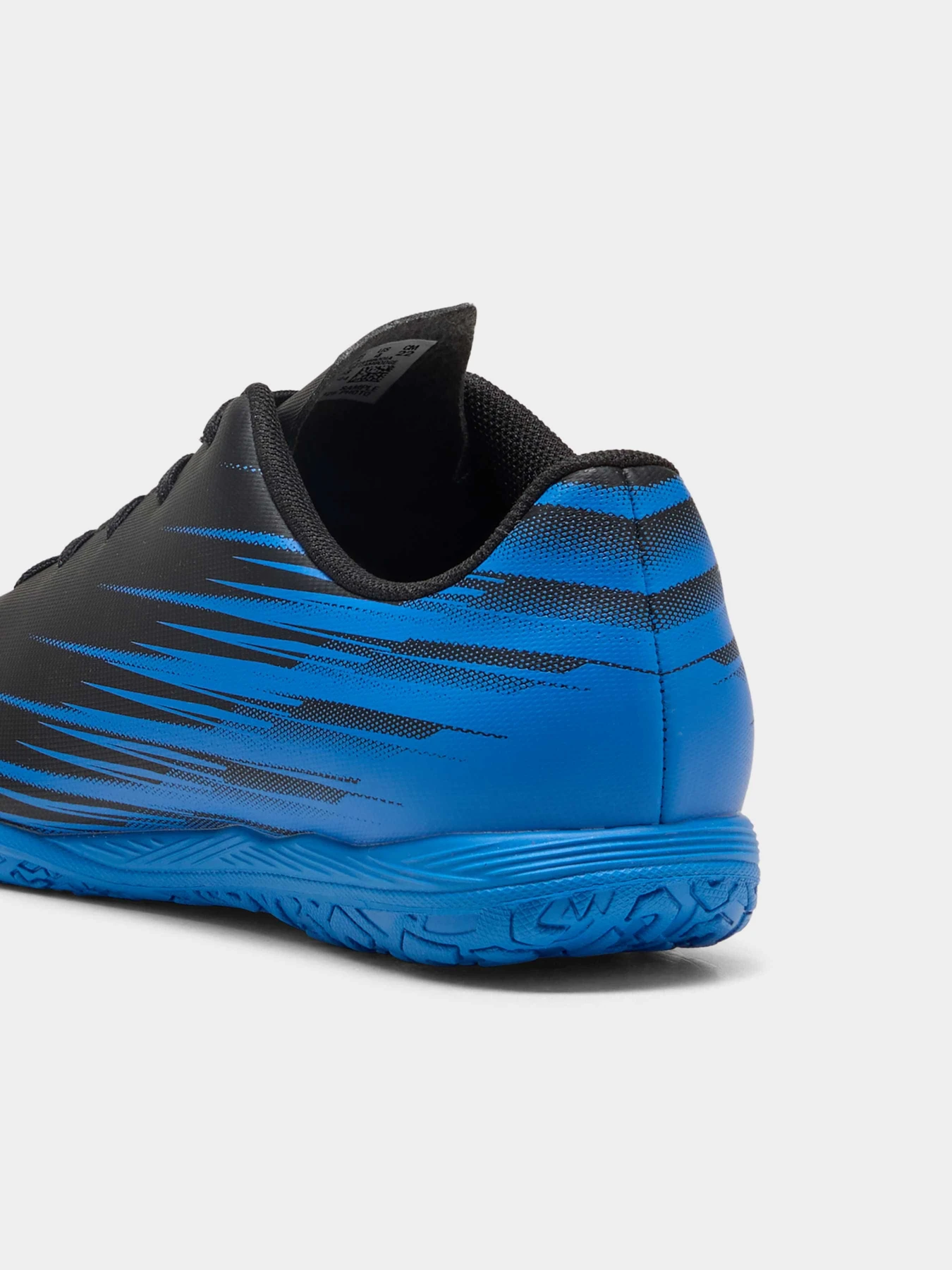 Кроссовки PUMA Attacanto Ii It Jr модель 108498 Кроссовки PUMA Attacanto Ii It Jr модель 108498 Фото