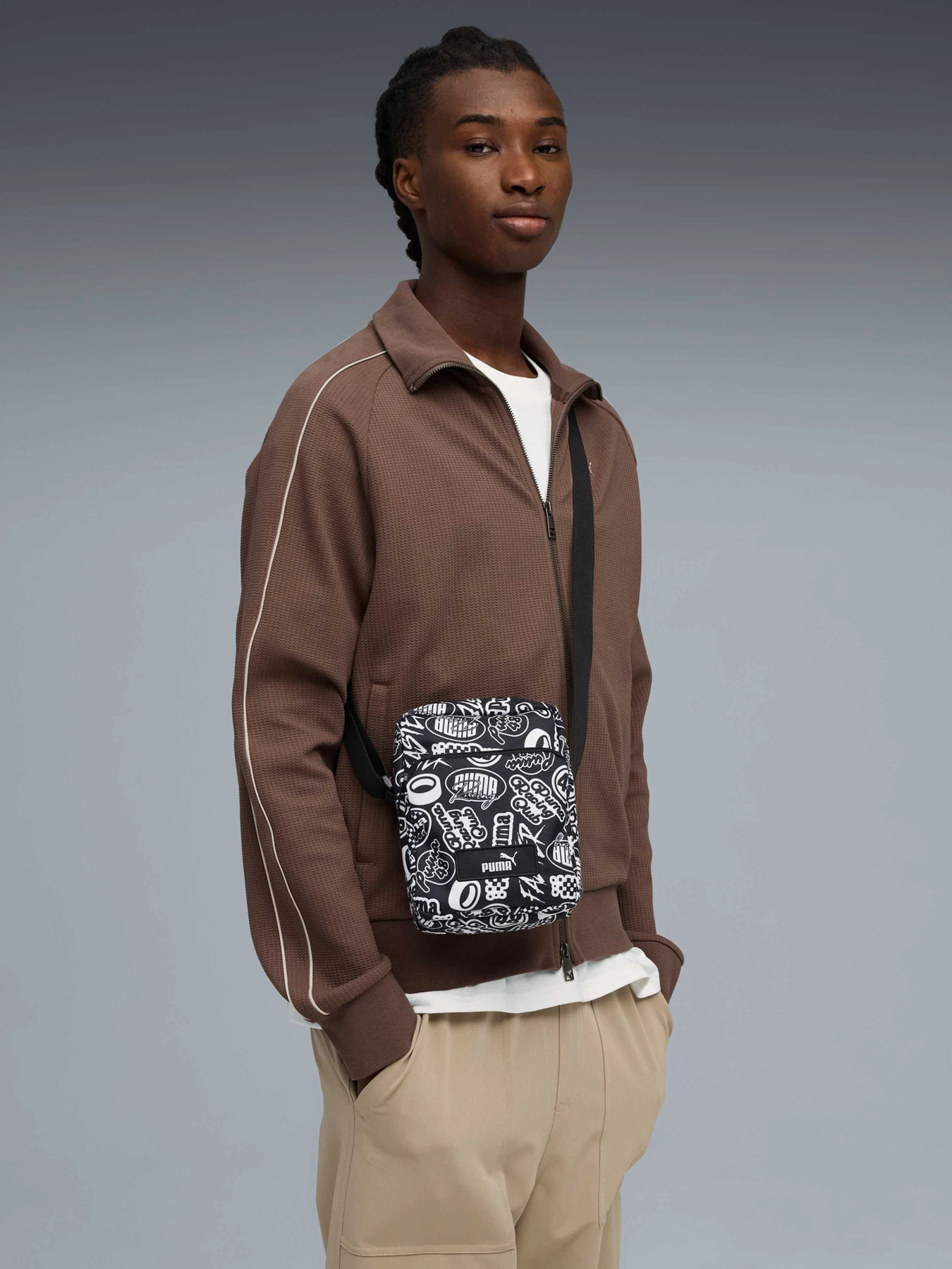 Сумки PUMA Academy Aop Portable модель 091489 Фото