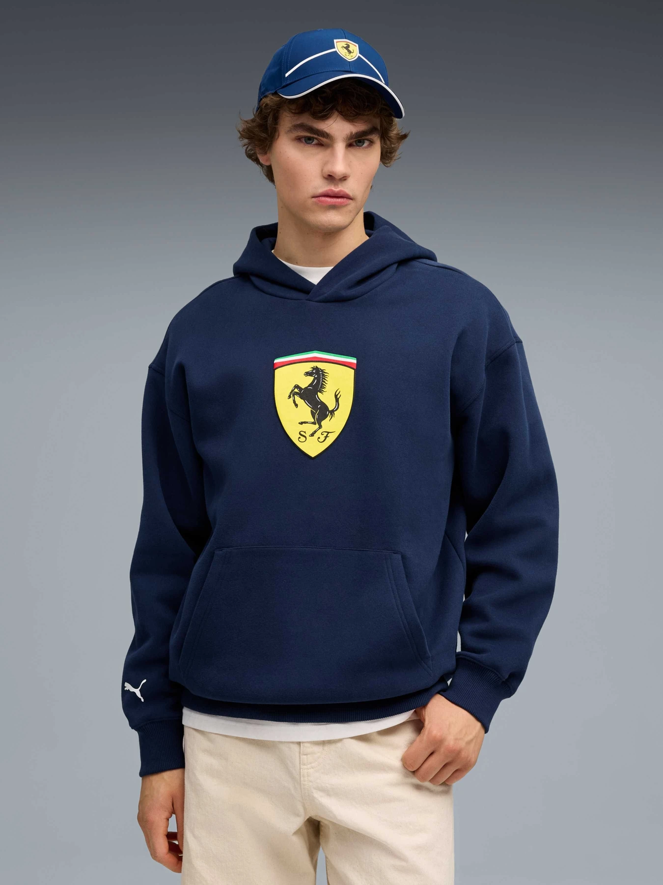 Худи и свитшоты PUMA Ferrari Shield Hoodie модель 632787 Фото