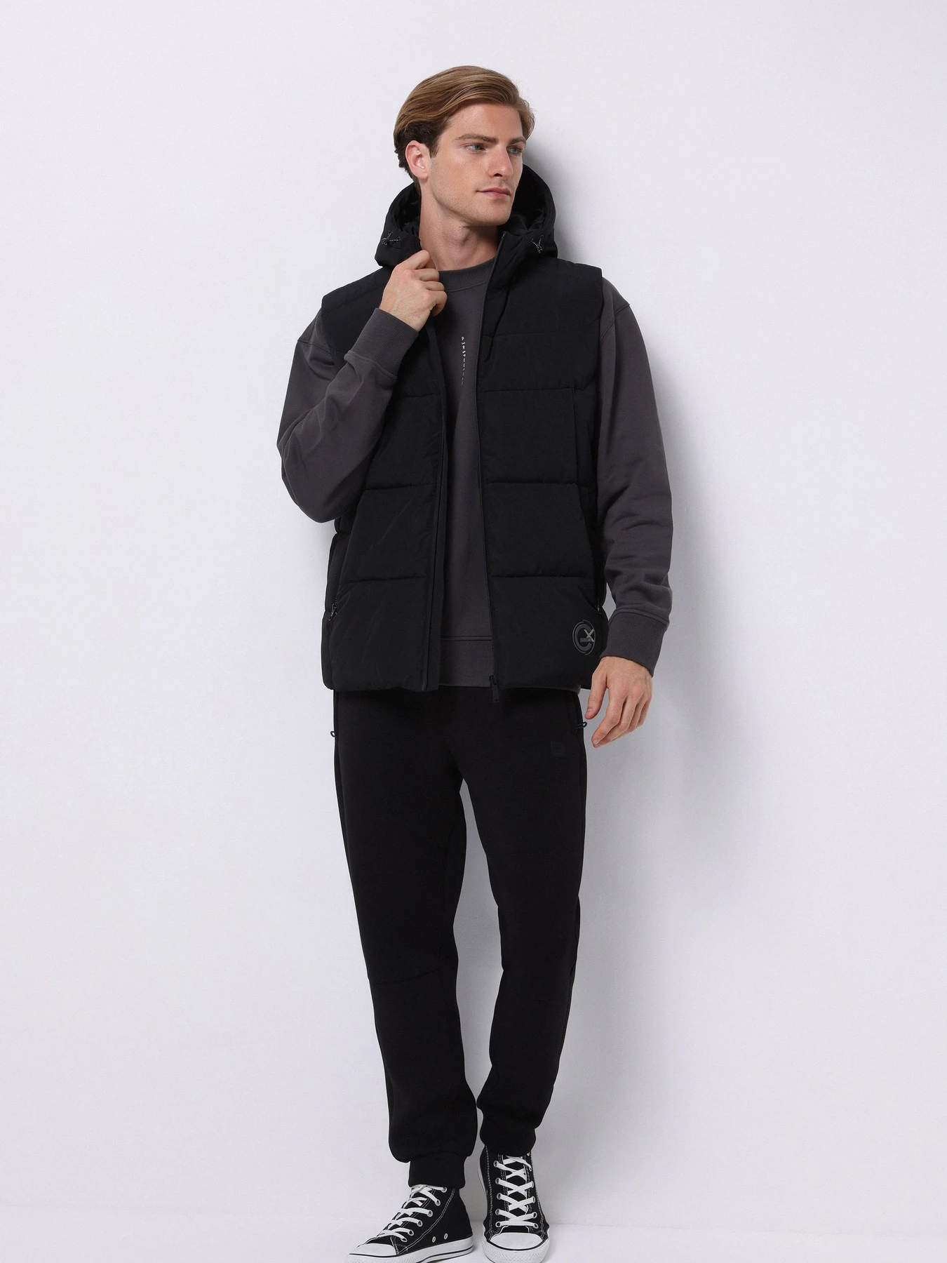 Куртки и дубленки Colin’s модель CL1076538_Q1.V1_BLK Фото