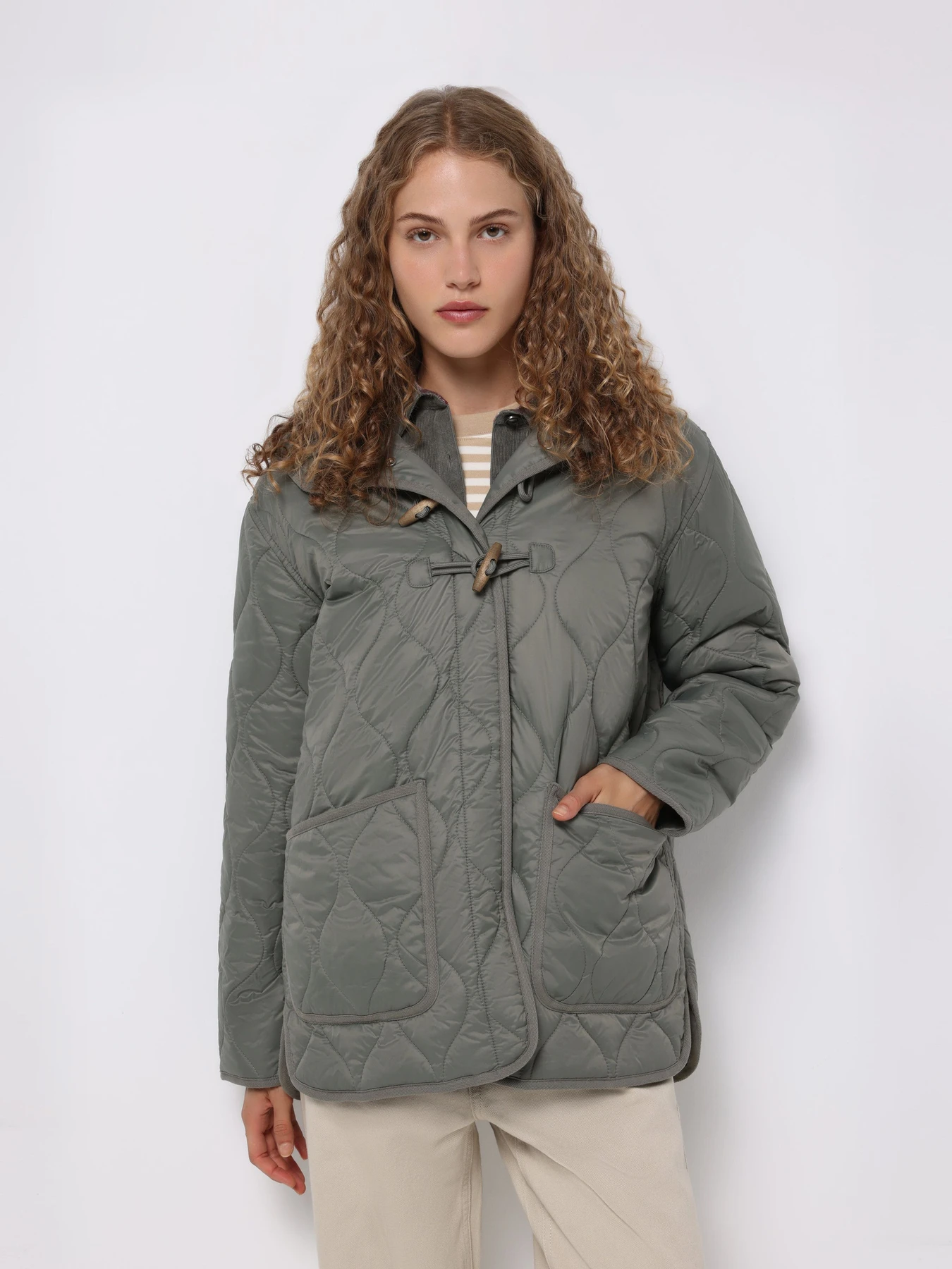 Куртки и дубленки Colin’s модель CL1075678_Q1.V1_DMG Фото