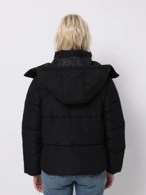 Куртки та дублянки Colin’s модель CL1075970_Q1.V1_BLK Фото