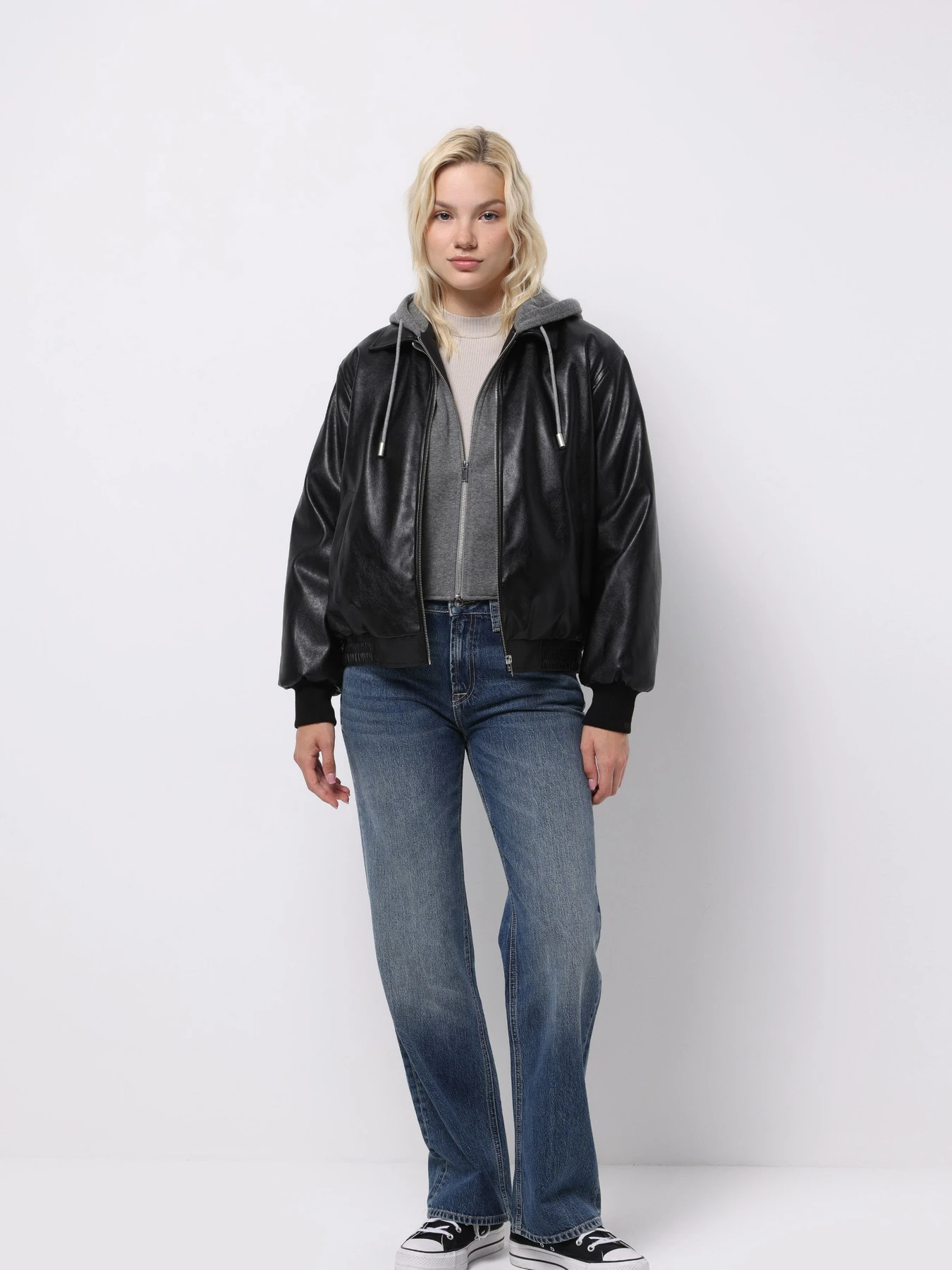 Куртки и дубленки Colin’s модель CL1076417_Q1.V1_BLK Фото