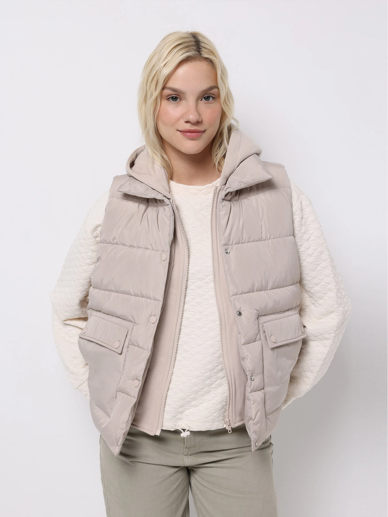 Куртки и дубленки Colin’s модель CL1075669_Q1.V1_ECR Фото