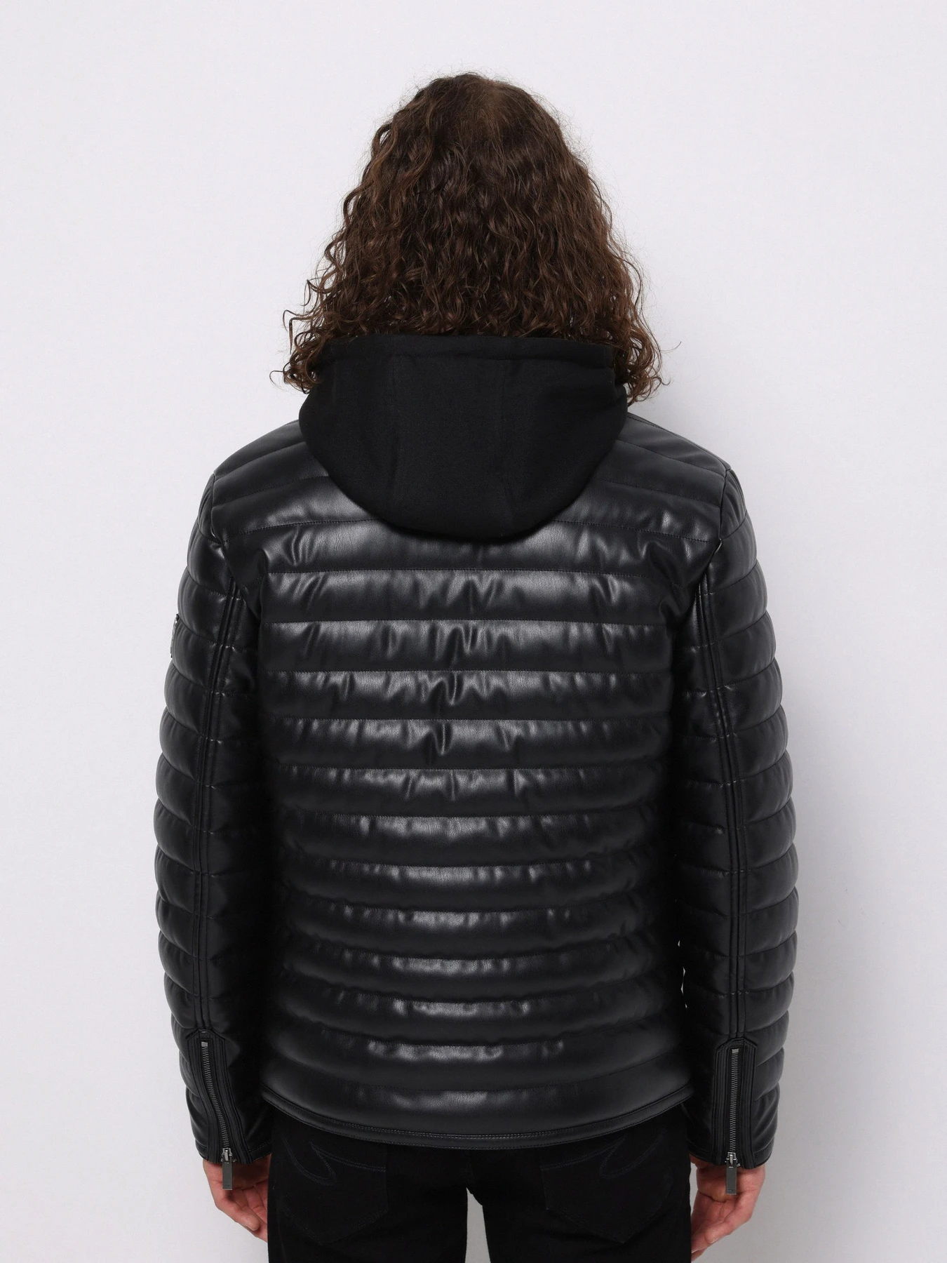 Куртки и дубленки Colin’s модель CL1076211_Q1.V1_BLK Фото