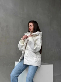 Куртки та дублянки D&V couture модель DV-006-WHT Фото