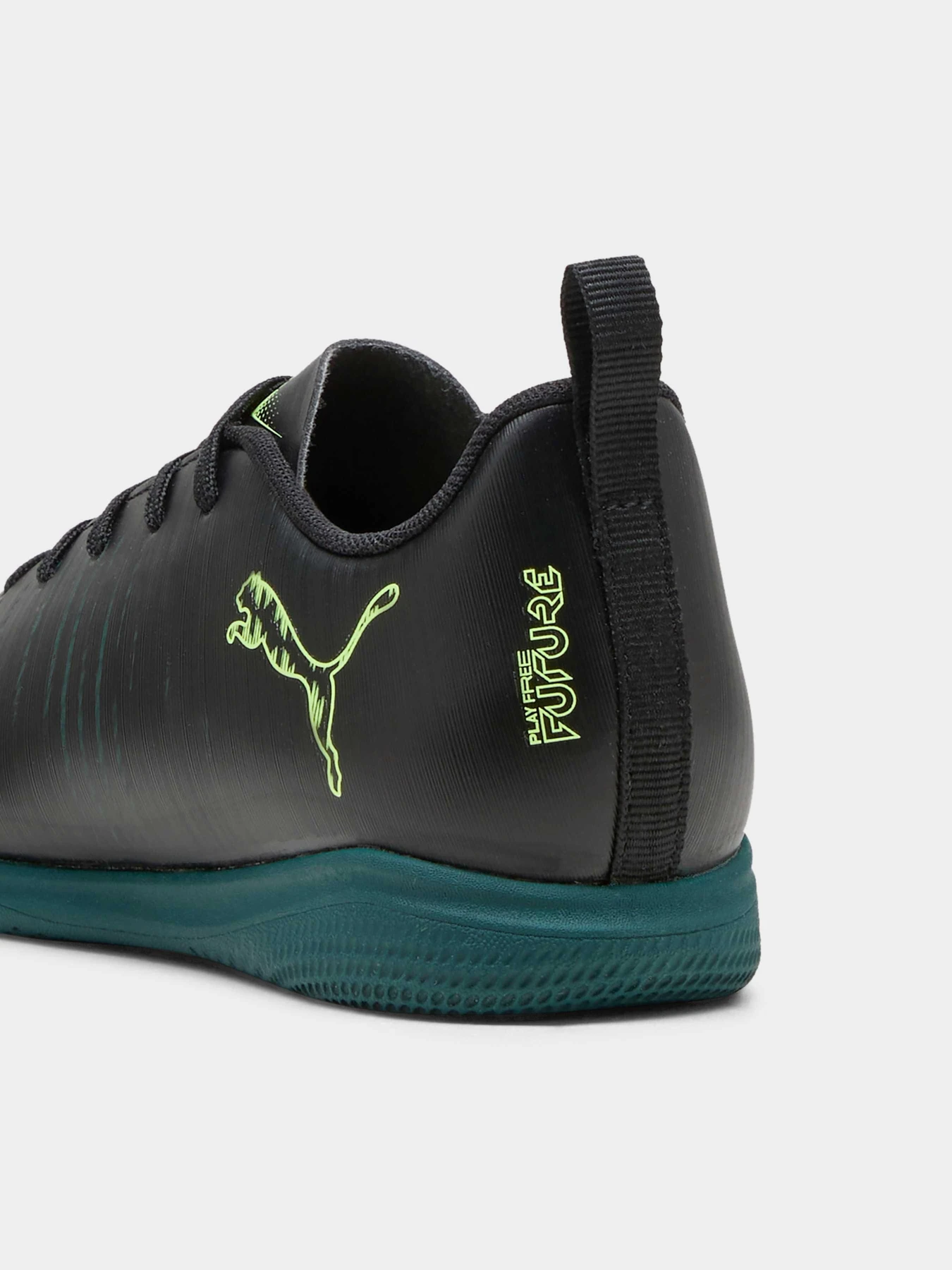 Кроссовки PUMA Future 8 Play It Jr модель 108627 Кроссовки PUMA Future 8 Play It Jr модель 108627 Фото