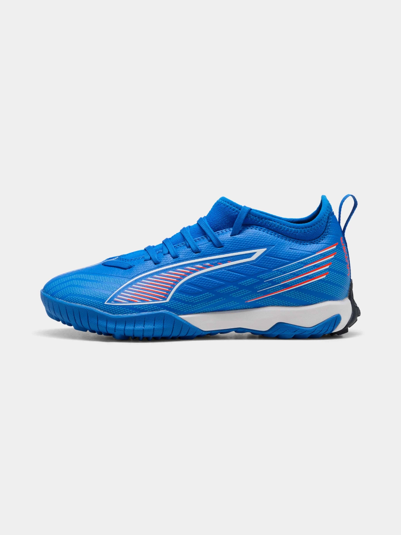 Кроссовки PUMA Ultra 6 Match Tt + Mid Jr модель 108523 Фото