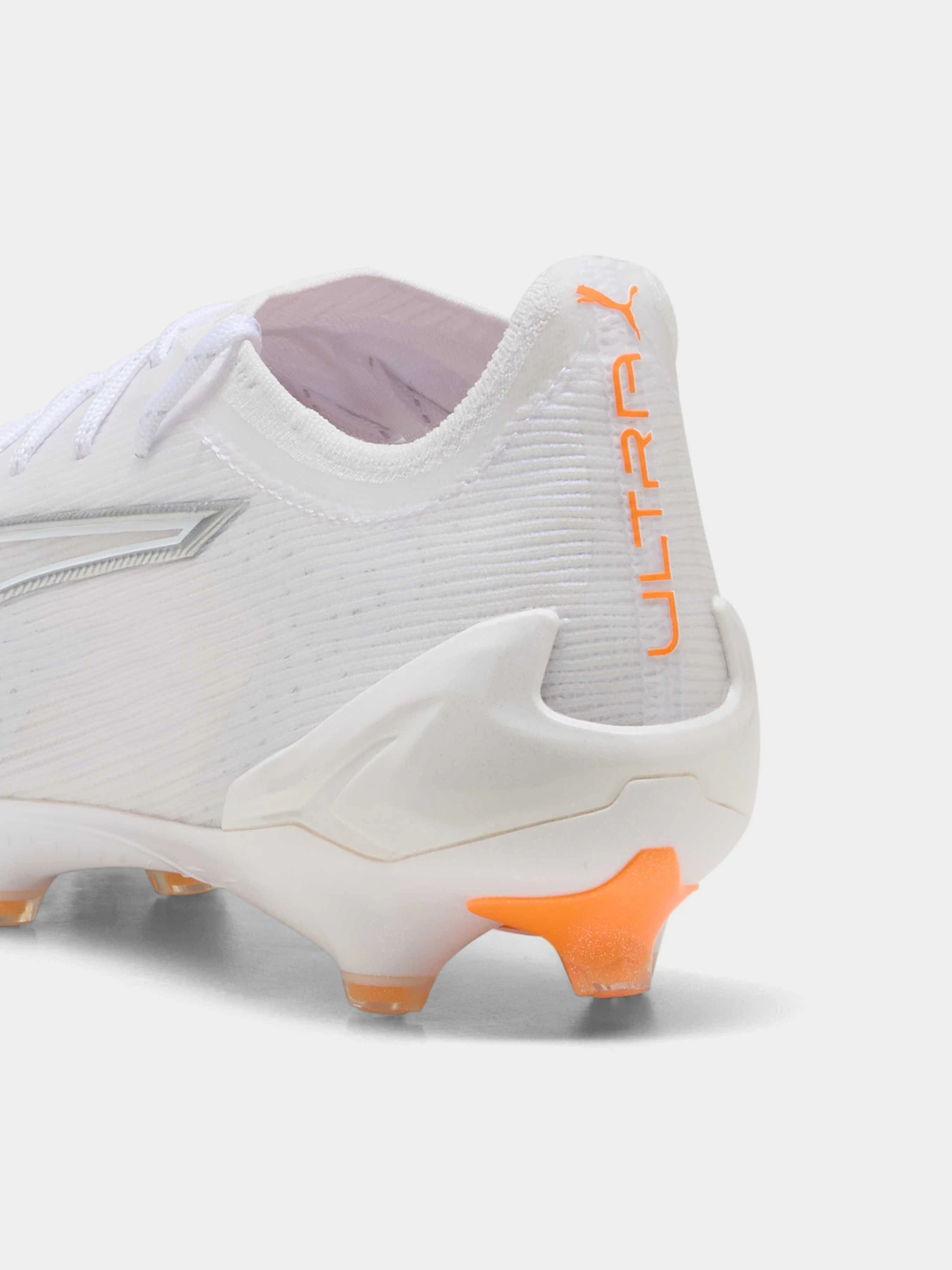 Кроссовки PUMA Ultra 6 Ultimate Fg модель 108557 Кроссовки PUMA Ultra 6 Ultimate Fg модель 108557 Фото