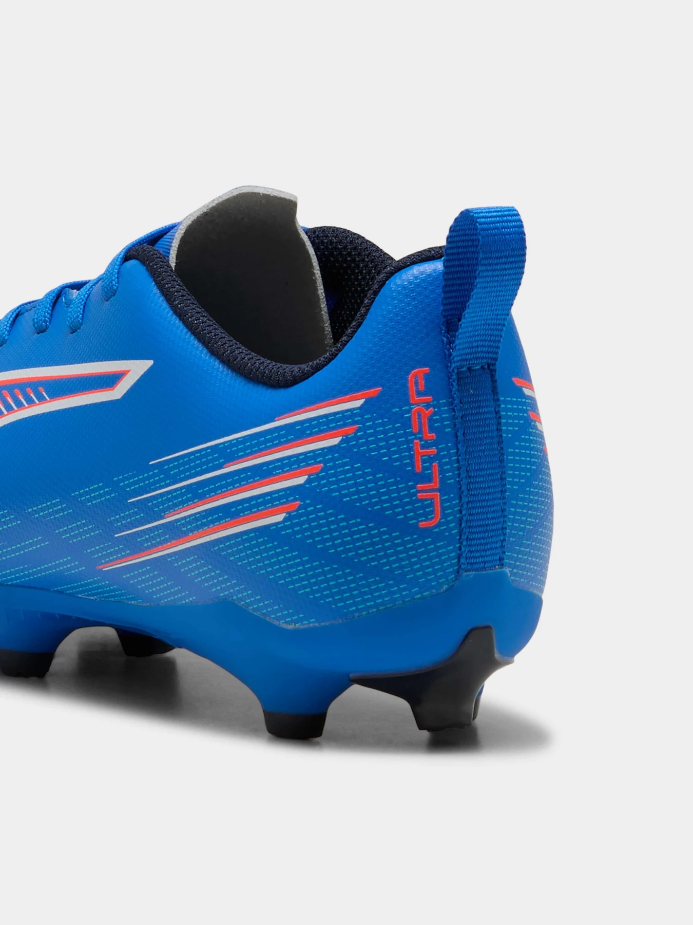 Кроссовки PUMA Ultra 6 Play Fg/ag Jr модель 108533 Кроссовки PUMA Ultra 6 Play Fg/ag Jr модель 108533 Фото