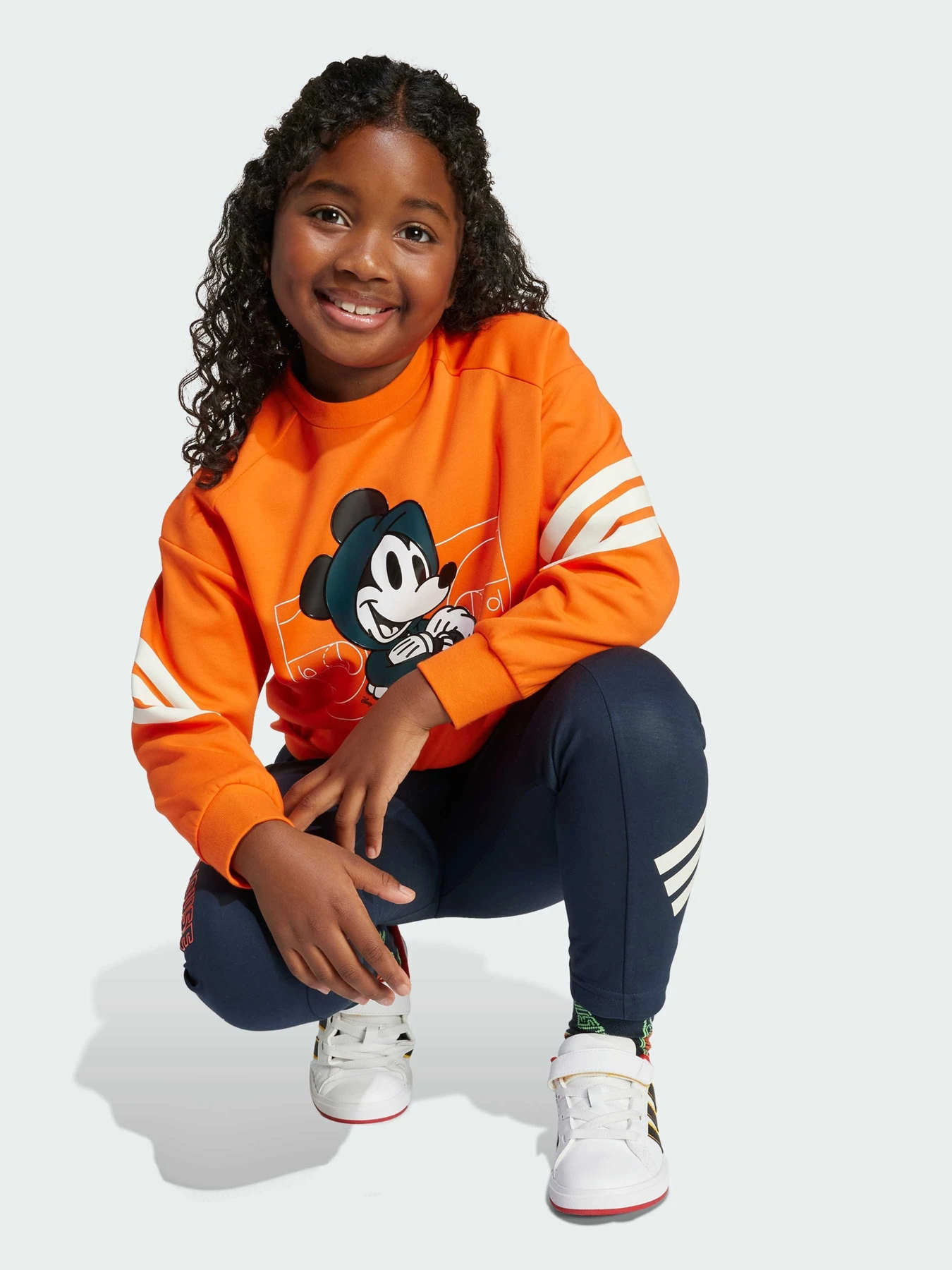 Худи и свитшоты Adidas x Disney модель JL9188 Худи и свитшоты Adidas x Disney модель JL9188 Фото