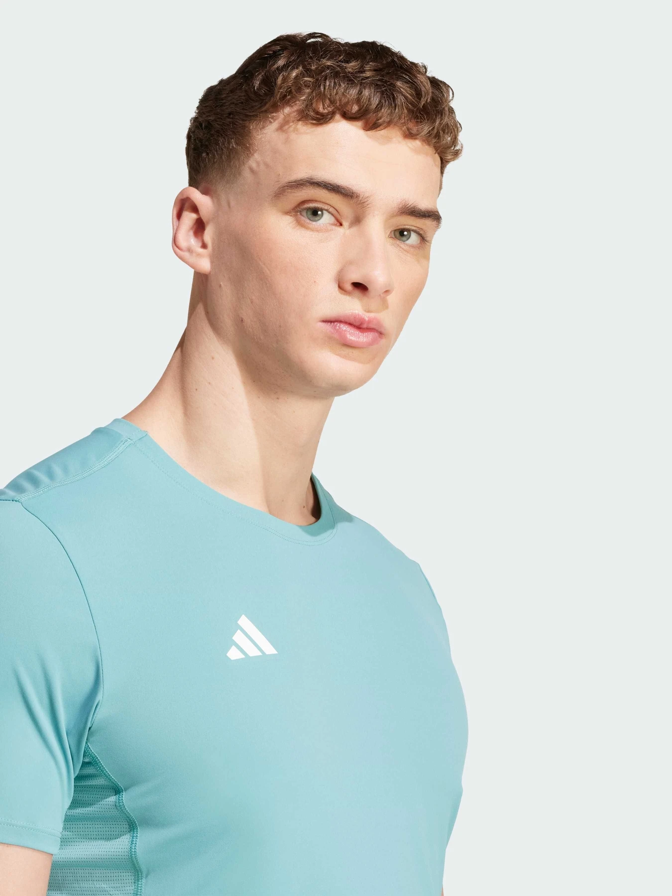 Футболки и поло Adidas модель JM8339 Футболки и поло Adidas модель JM8339 Фото